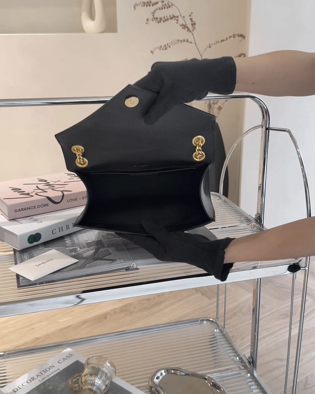 YSL｜ENVELOPE 中號魚子醬鏈條包 黑金