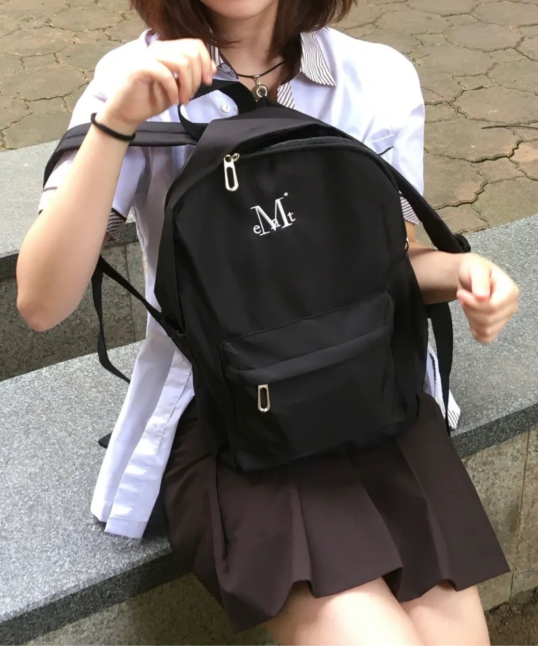 （現貨）韓國 MUCENT 經典刺繡後背包