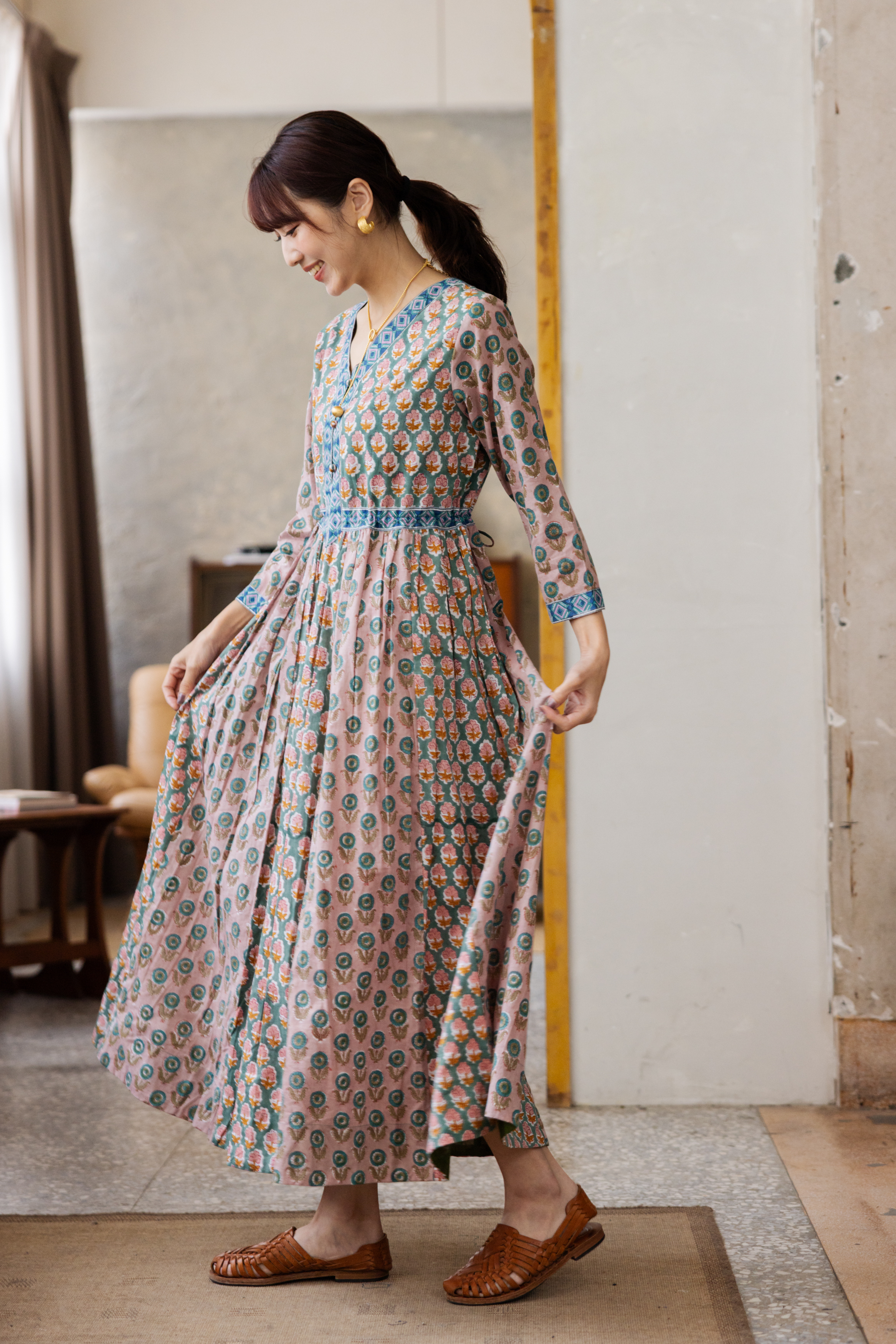 前後v後綁帶七分袖長洋裝_粉綠