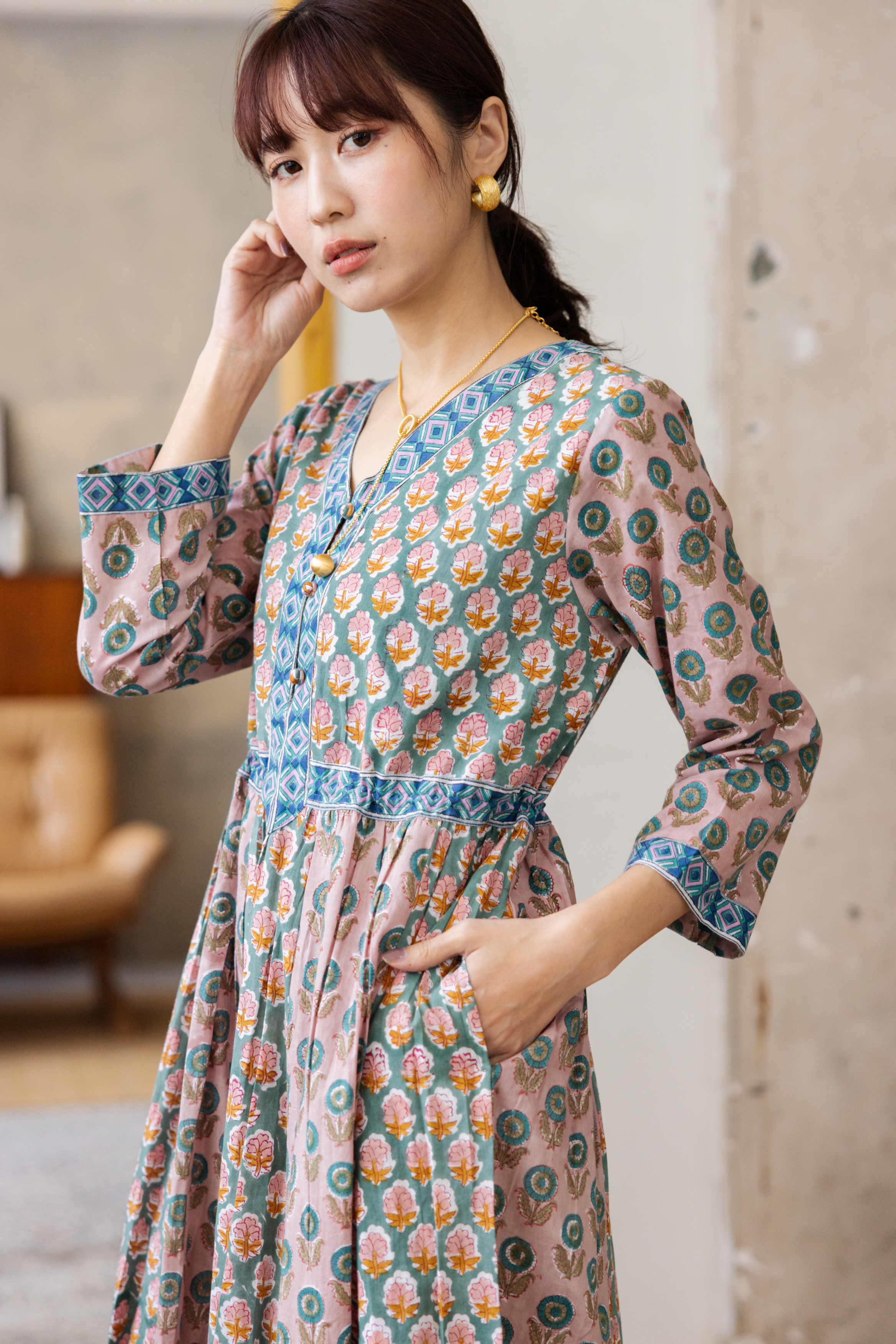 前後v後綁帶七分袖長洋裝_粉綠