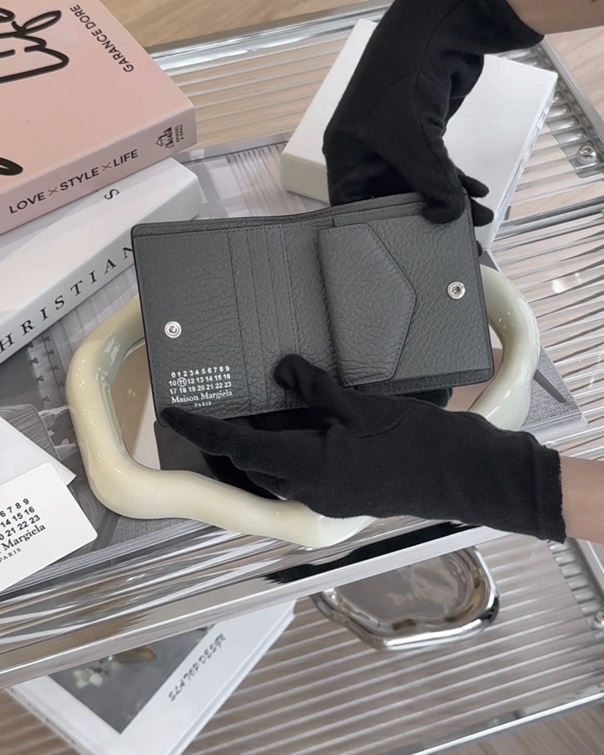 MAISON MARGIELA｜四縫線雙折短夾 灰色