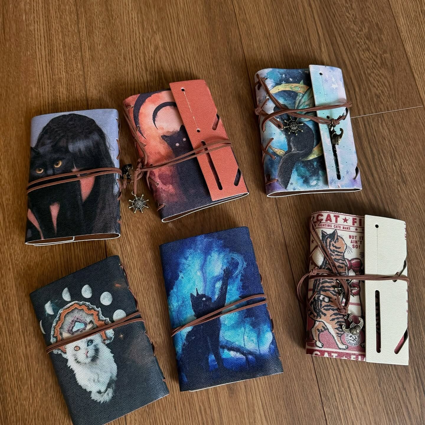 [原石] 女巫貓咪 活頁筆記本