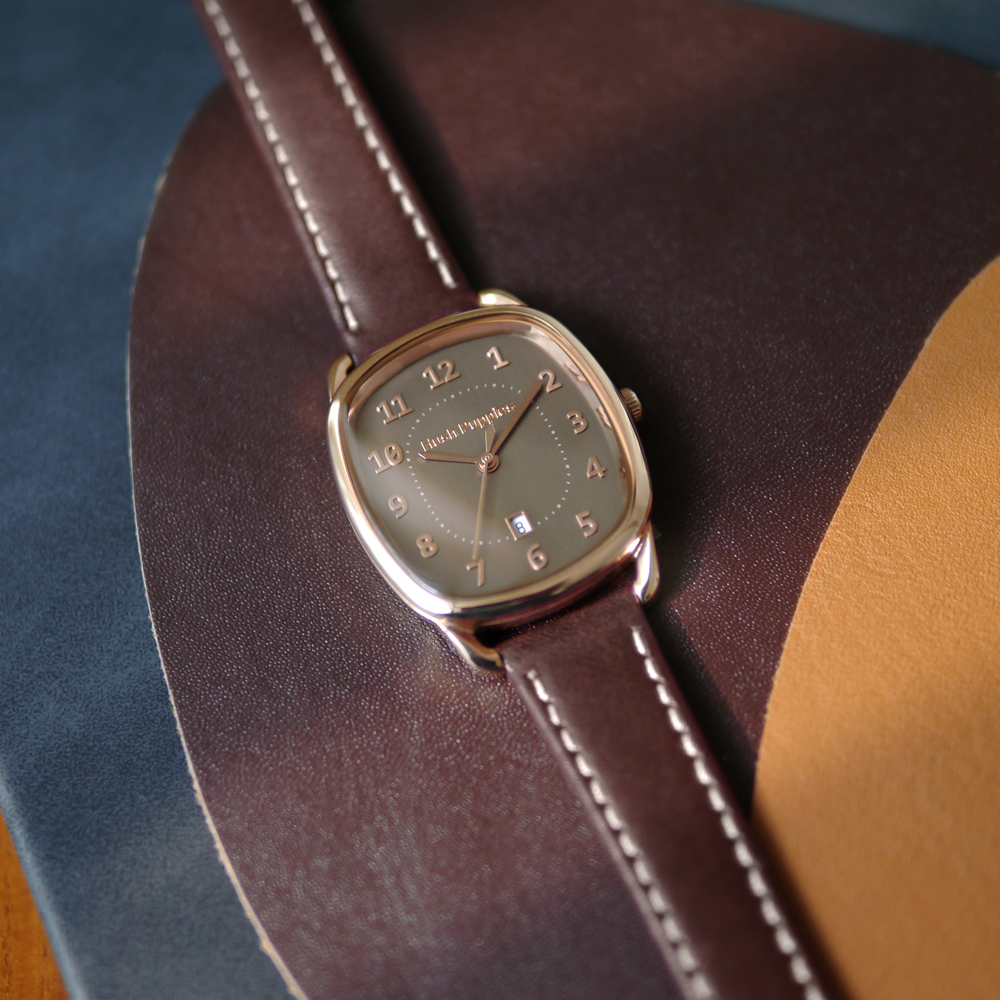 Signature 簡約氣質酒桶女錶