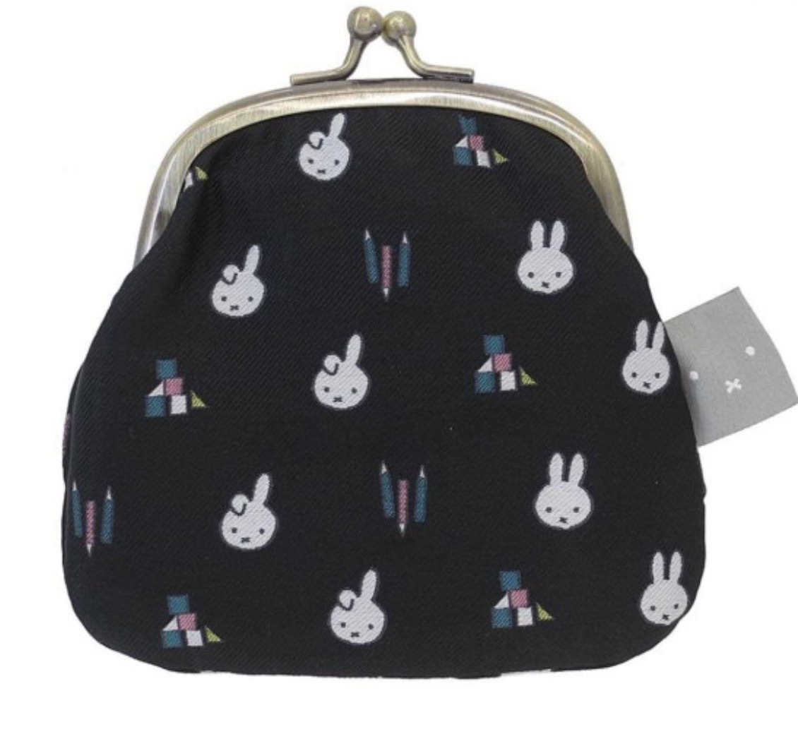 JP Miffy 黑色刺繡口金包 0076