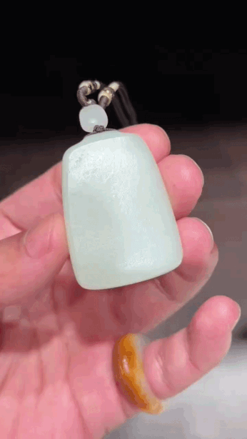 2977 和田玉籽料平安牌