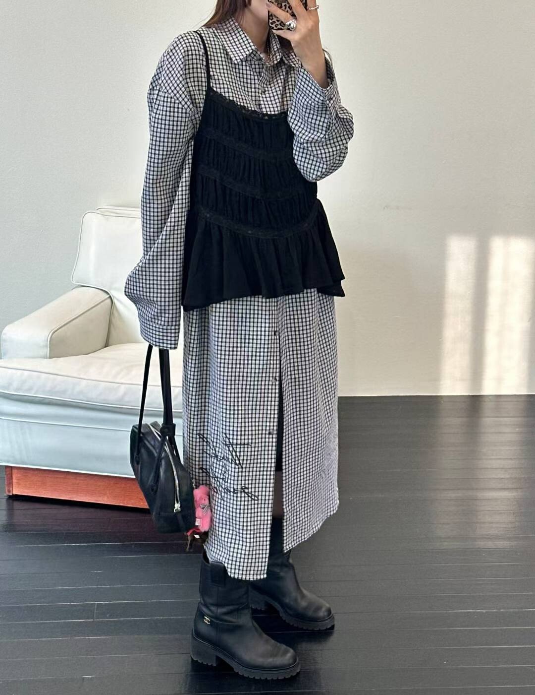 下擺印字格紋長襯洋