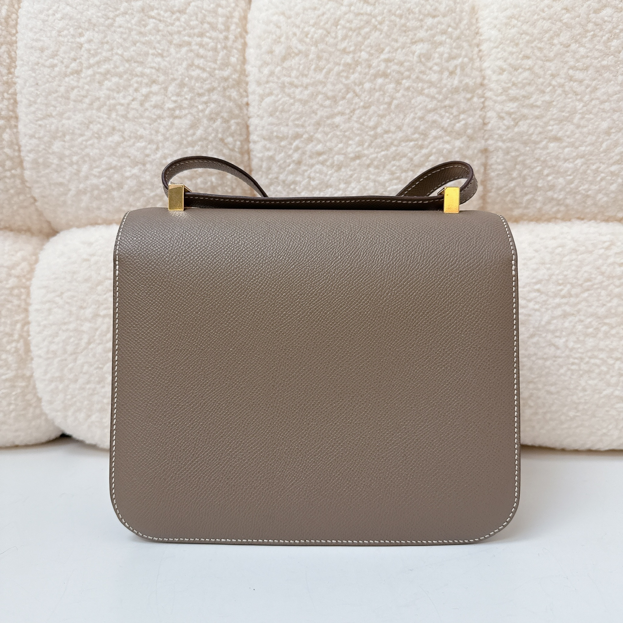 Hermes - Constance 24 / Etoupe / GHW