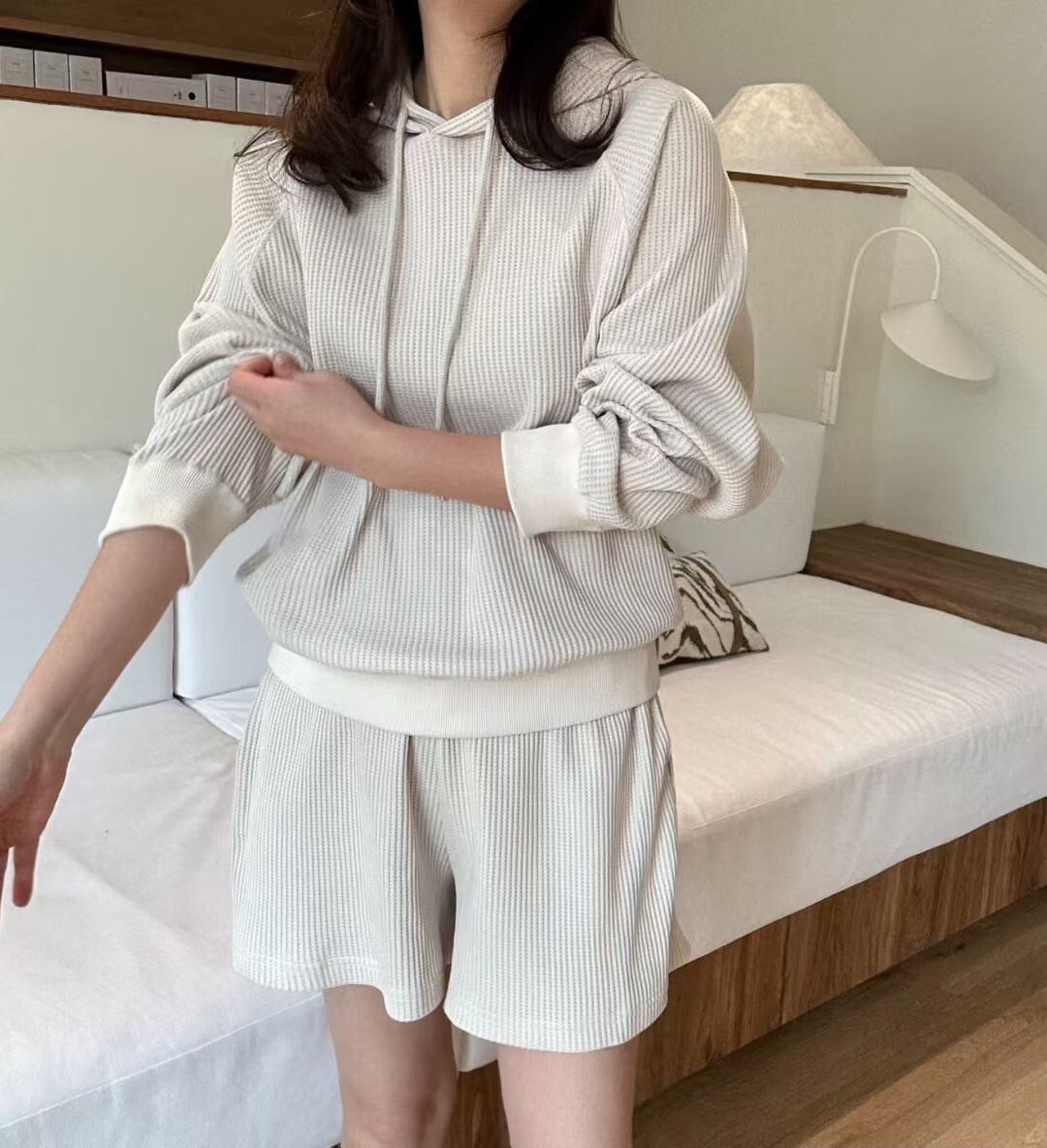 休閒連帽造型螺紋上衣+短褲SET / 2色