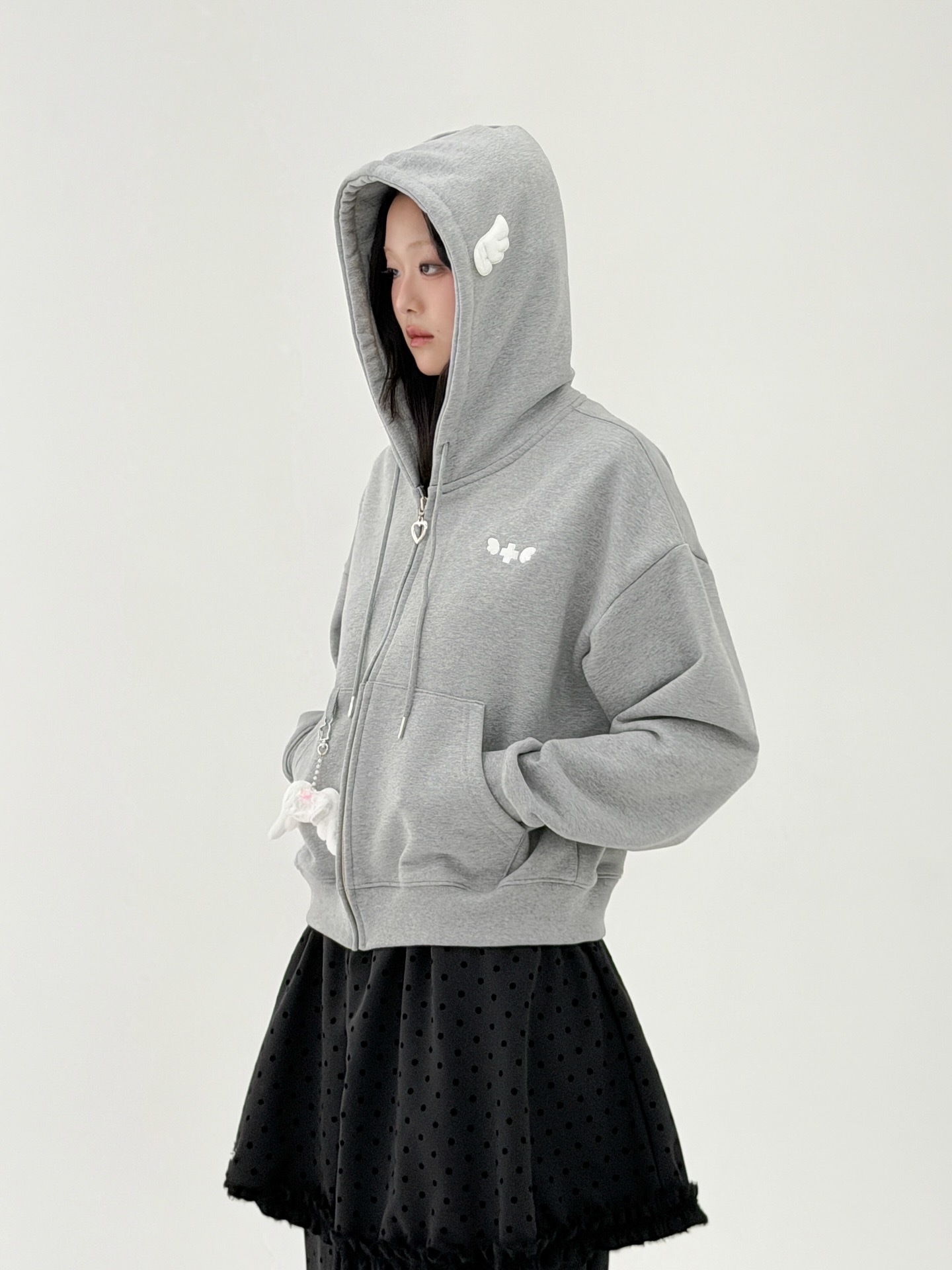 【預購】韓國 Clut Studio 立體 天使翅膀 Angel Wing Zip-Up Hoodie 愛心拉鍊 連帽 外套