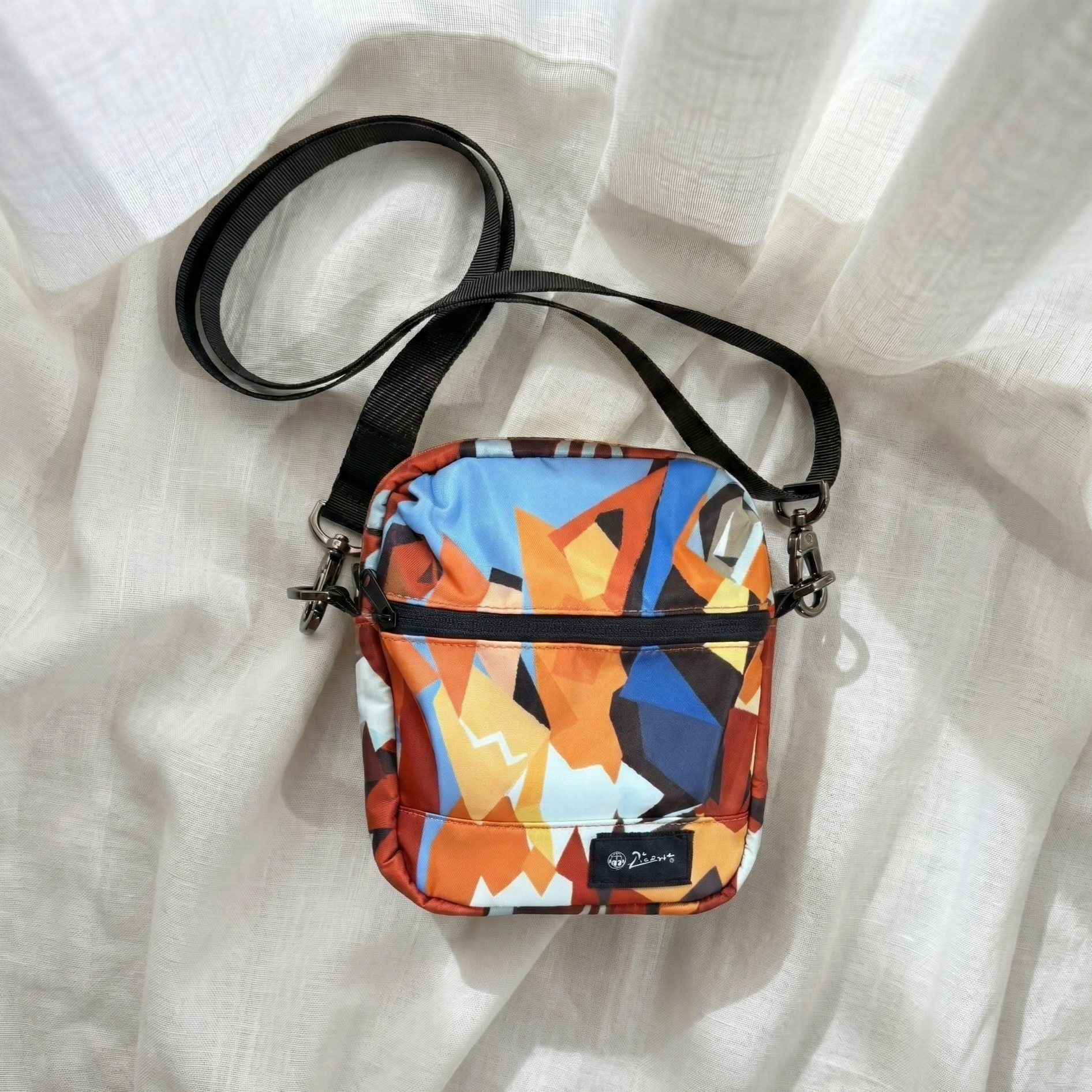 永恆畢卡索藝術斜背包｜《亞維儂的少女》