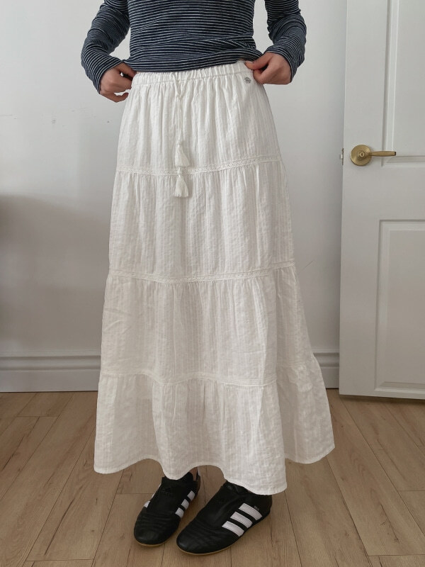 【直播】Who.A.U LX030520 Dobby 長款多層褶裙