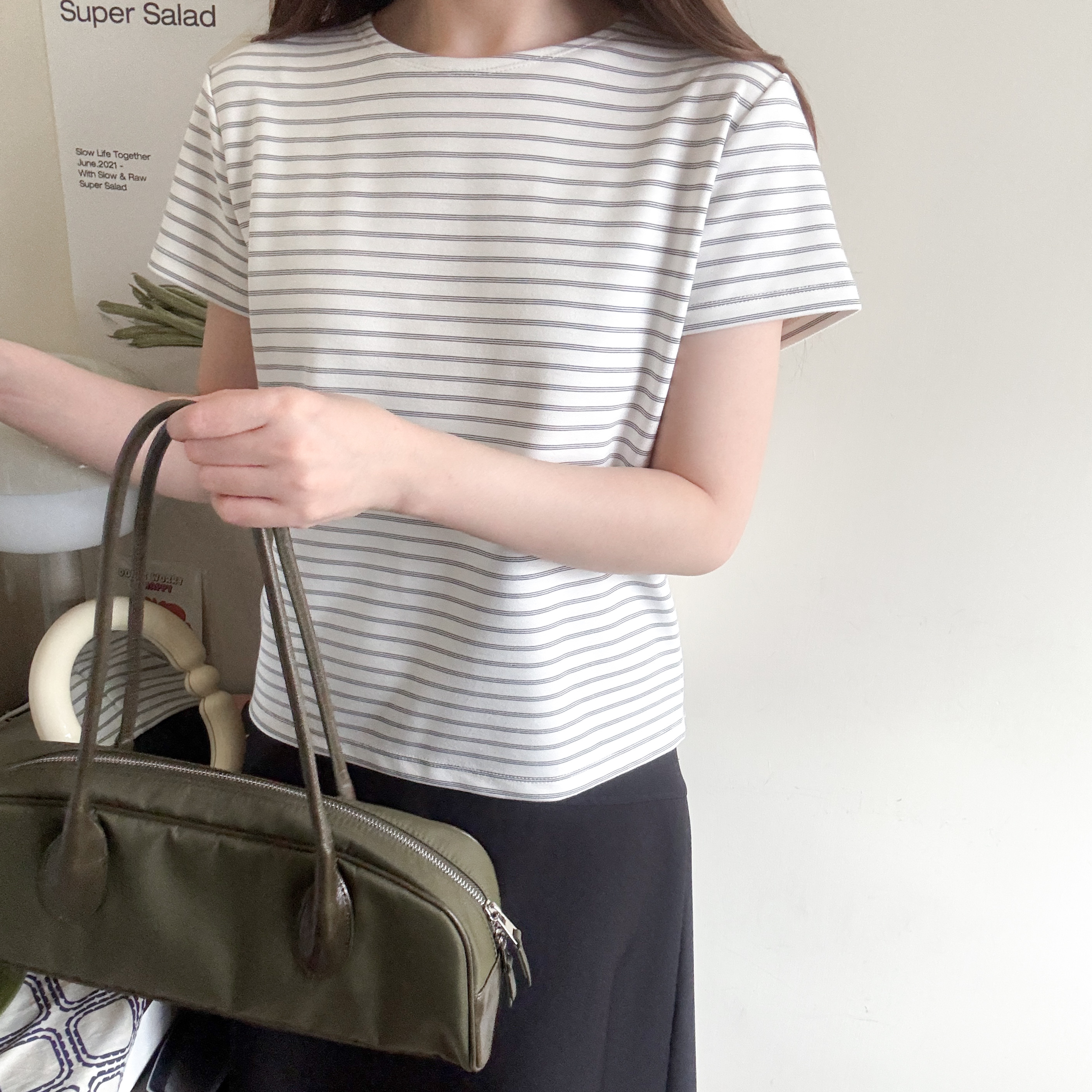 顯瘦basic橫間tee