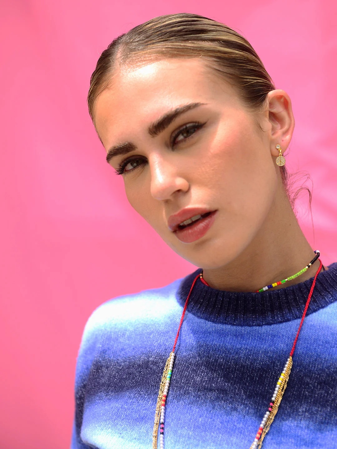 PEACE OUT SPARKLE EARRINGS｜Venessa Arizaga