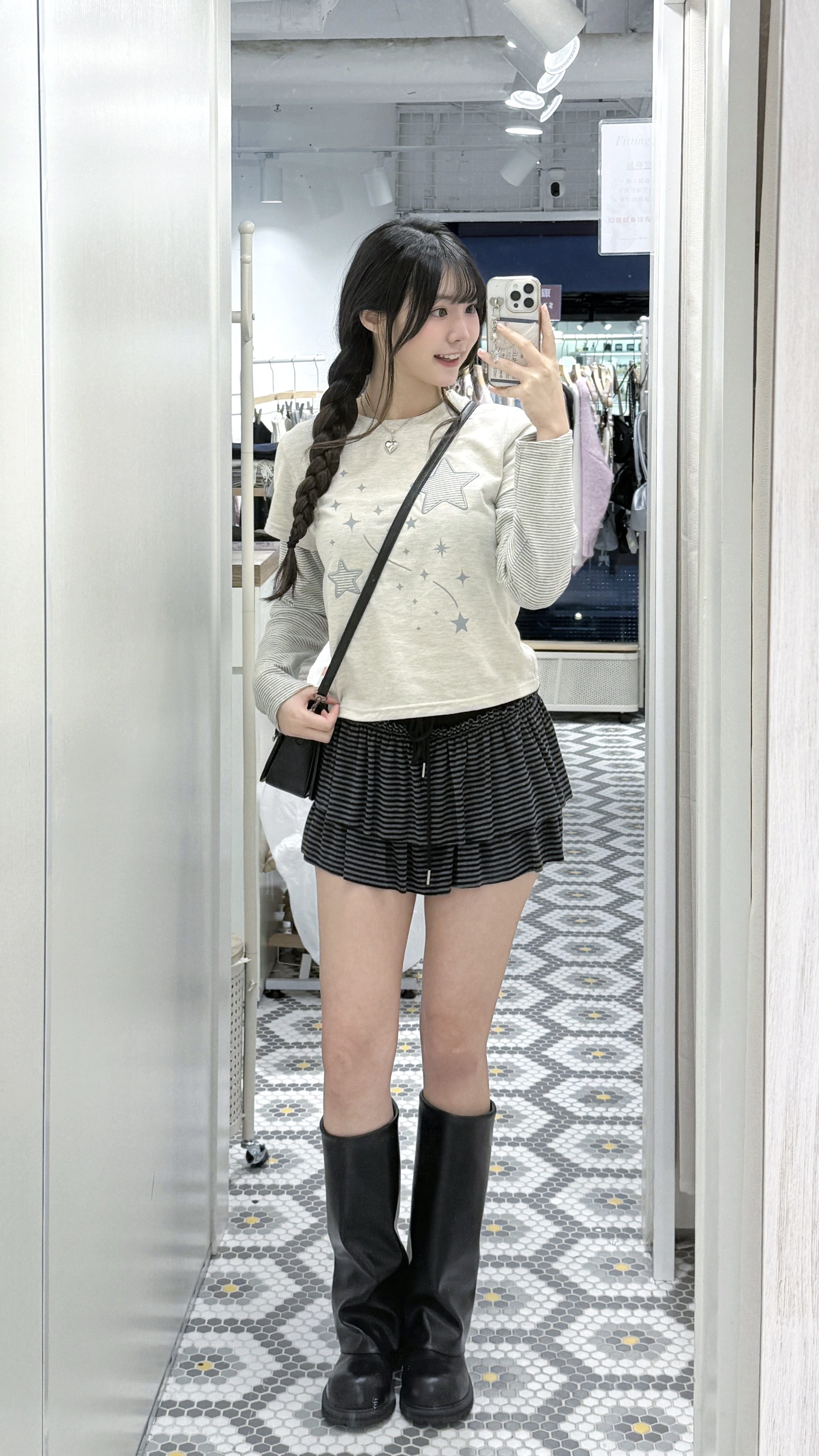 T1236｜韓系Y2K女團風！星星橫間假兩件長袖T