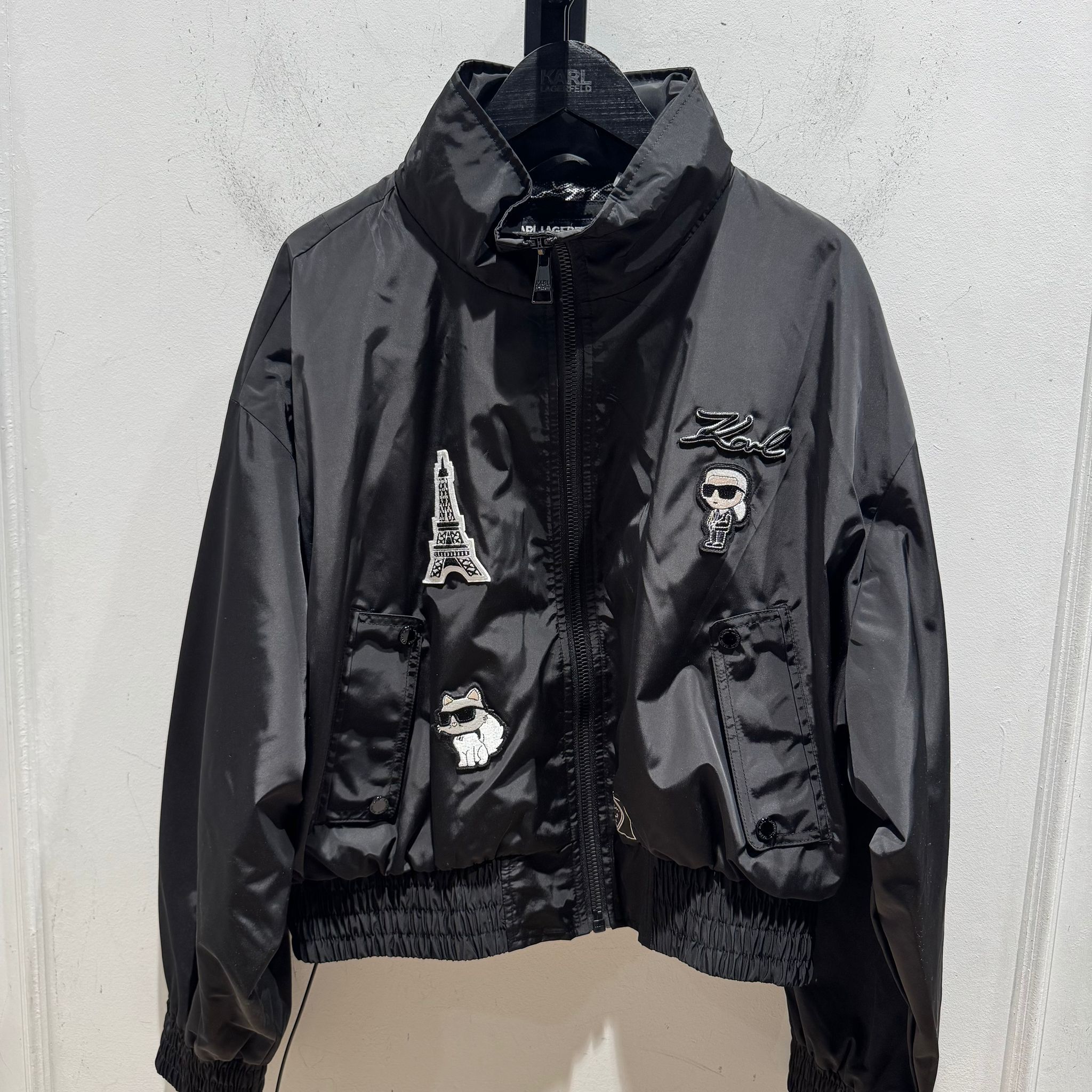 UK-GGG0304-310 LOGO PATCH BOMBER LWEMP415 Black (A11XS-XXL)