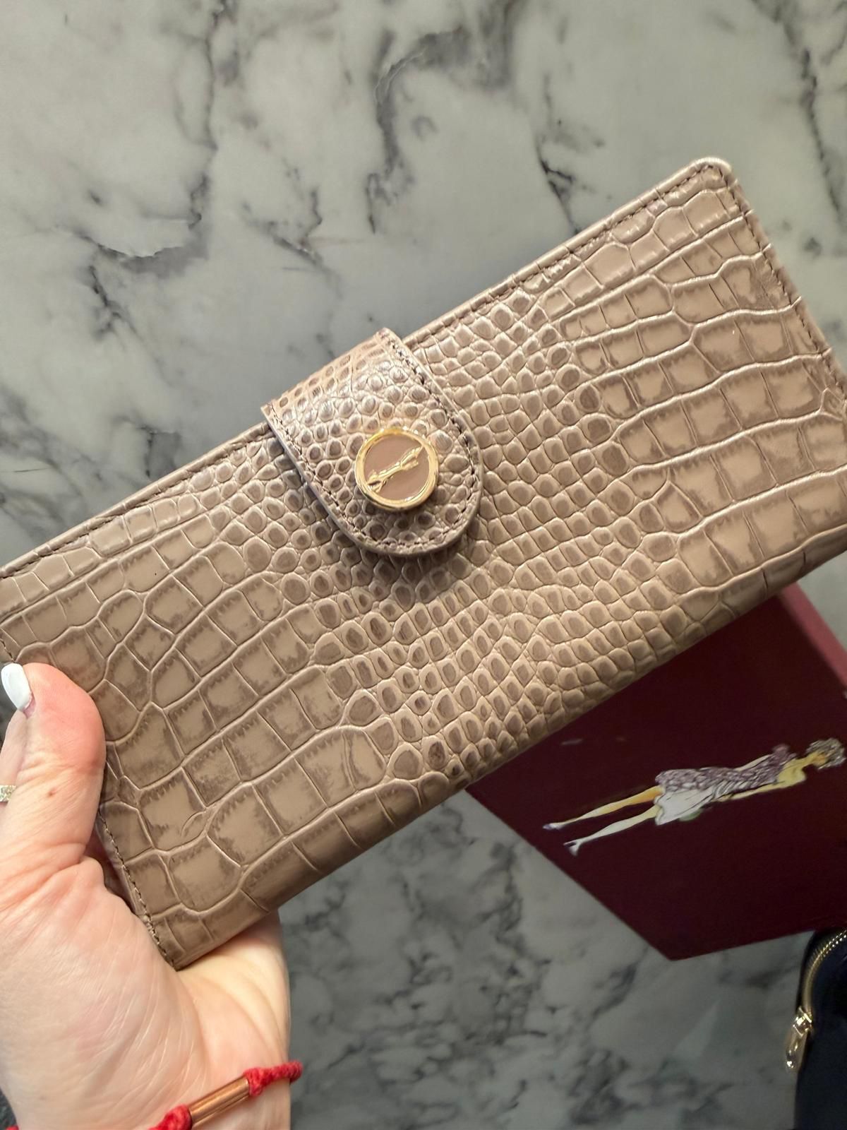 UK-GGG0304-390 (A31)