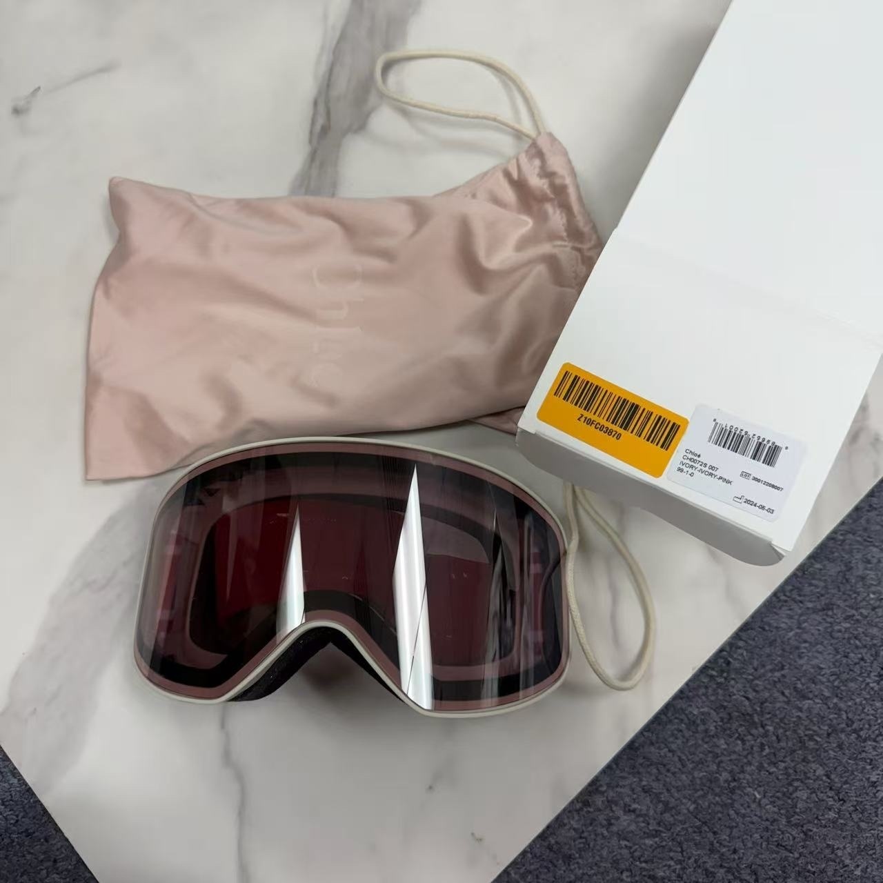 Chloe滑雪鏡 超級好看 性價比最少女的大牌滑雪鏡 -T