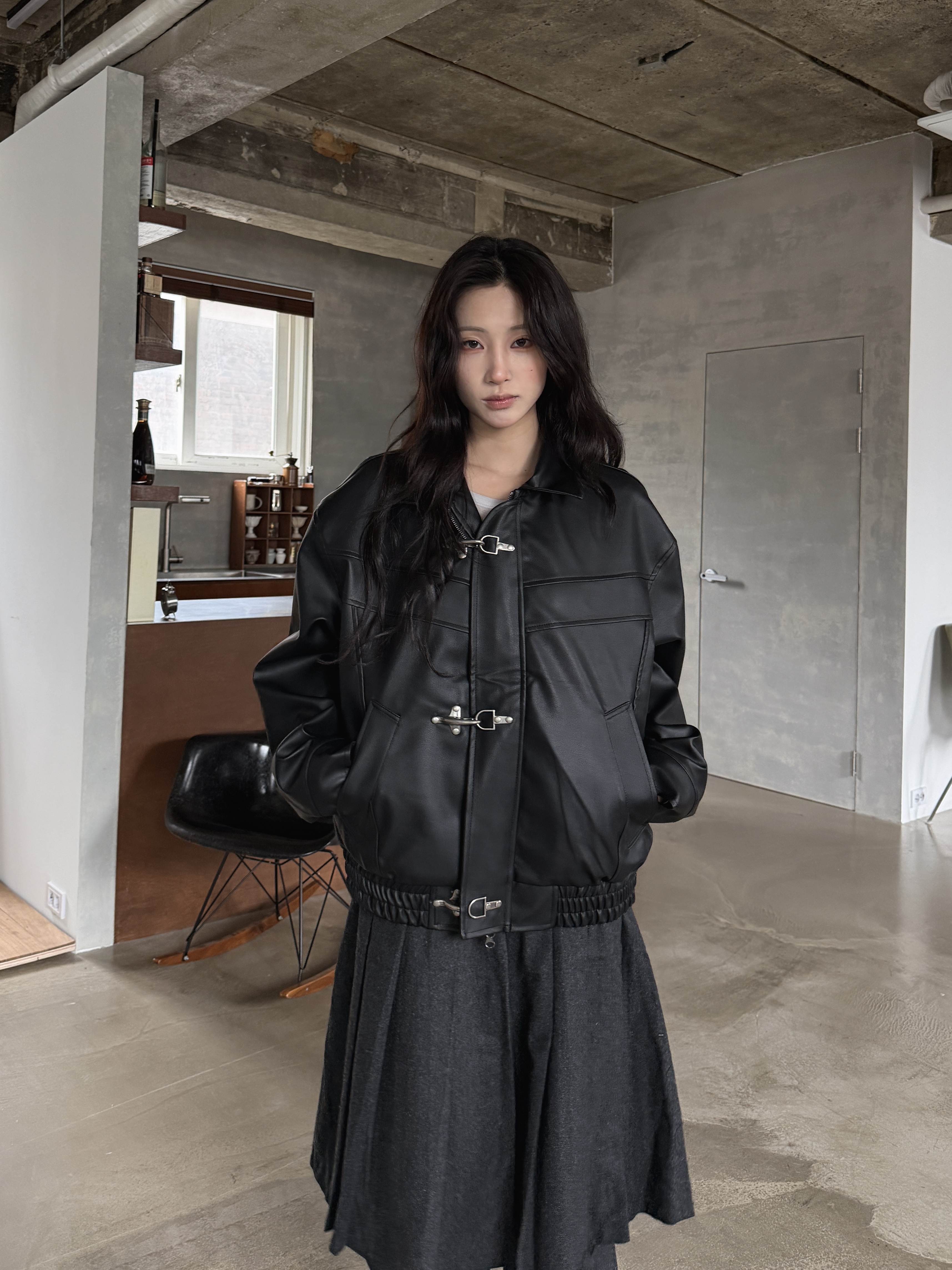 消防釦 層次剪裁 短版皮衣外套