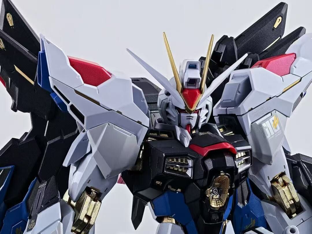 Bandai Metal Build Gundam STRIKE FREEDOM GUNDAM 突擊自由高達 重生版