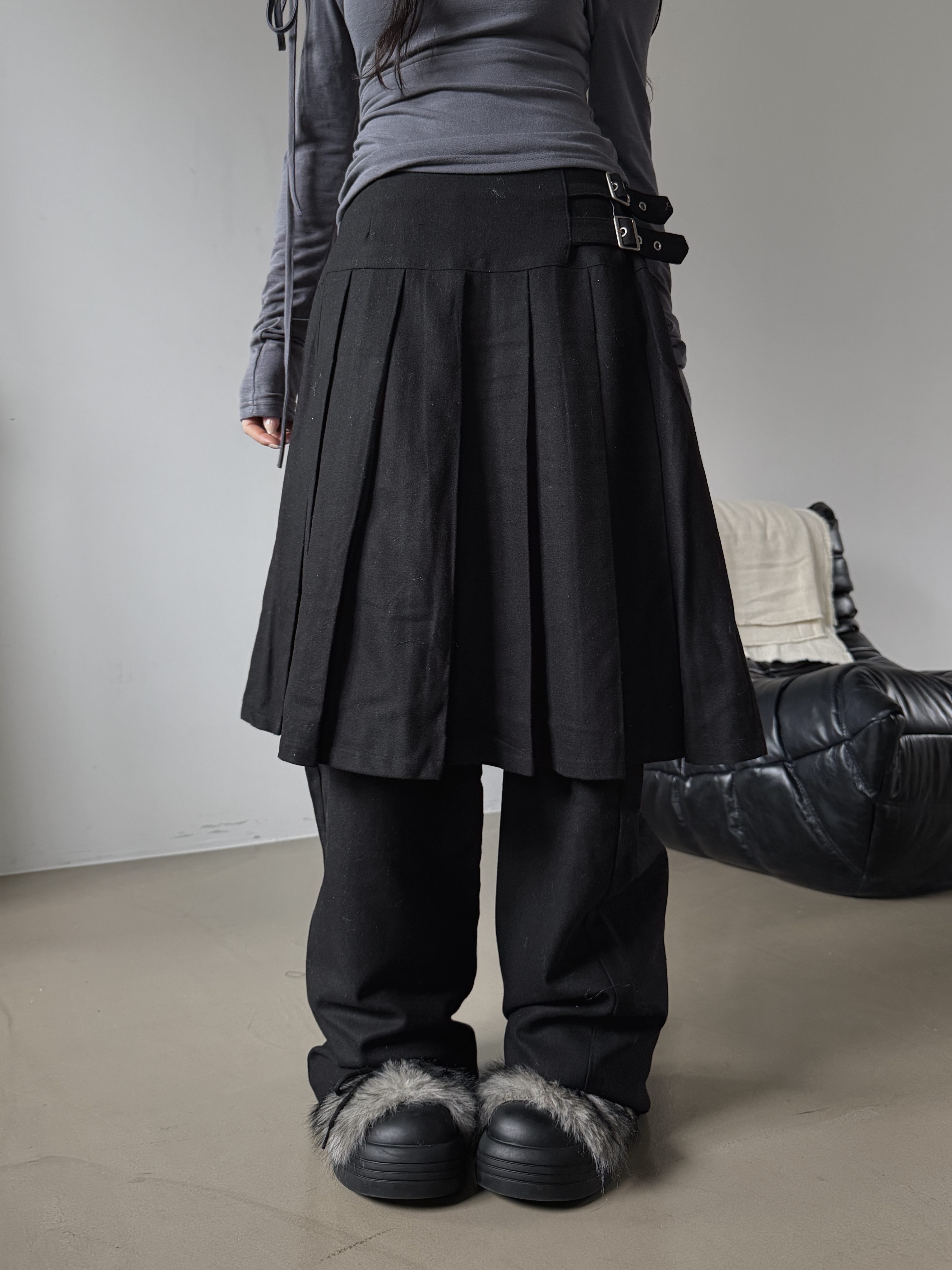 HOT🔥側扣設計 百褶層次裙褲