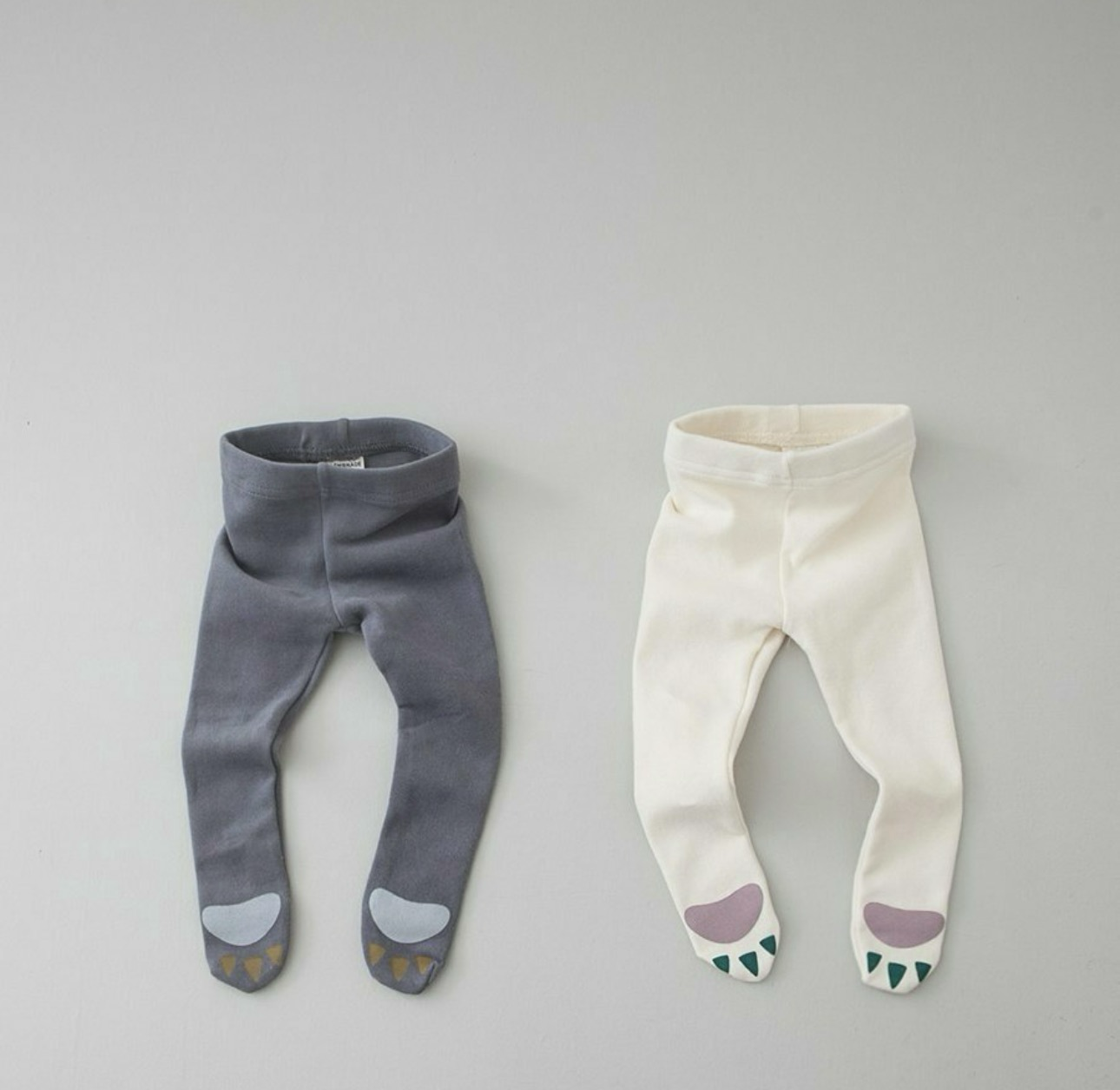 Lemonade Bear Foot Leggings