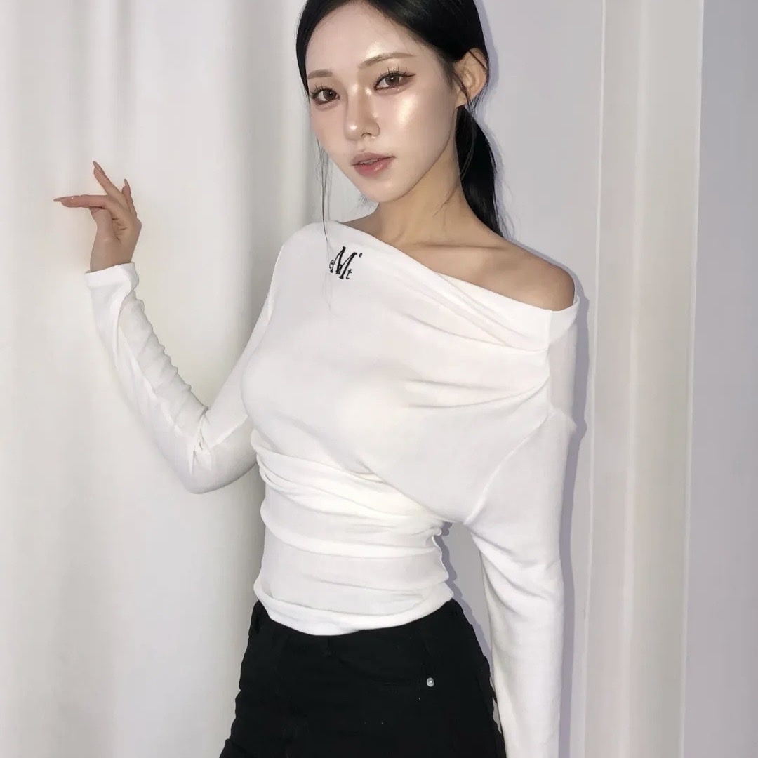 （預購）韓國 MUCENT 斜肩 一字領上衣