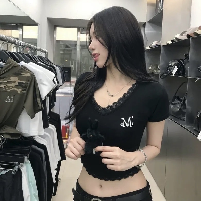 (預購）韓國 MUCENT 滾邊蕾絲短版T