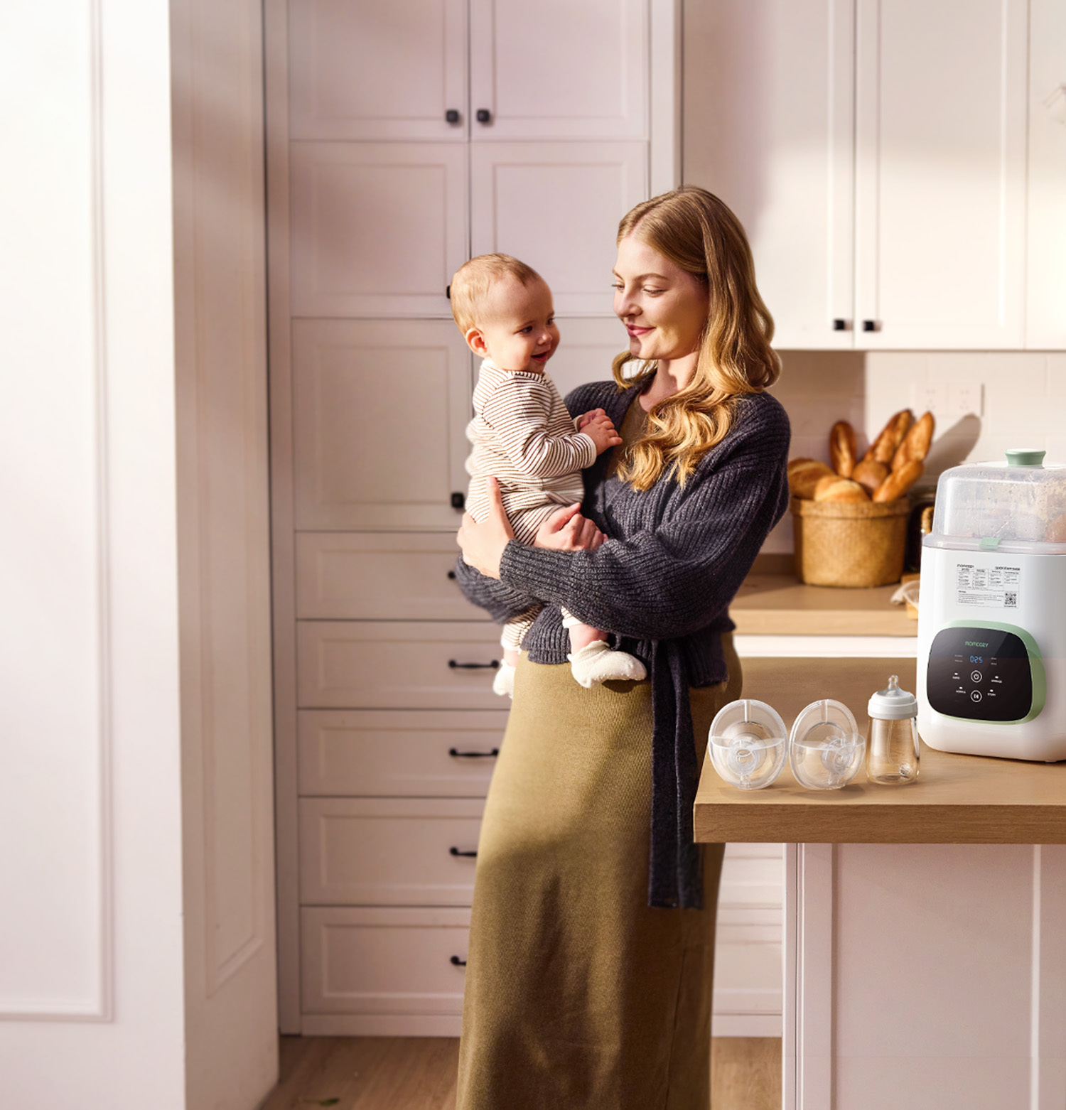 Momcozy Story Mobile