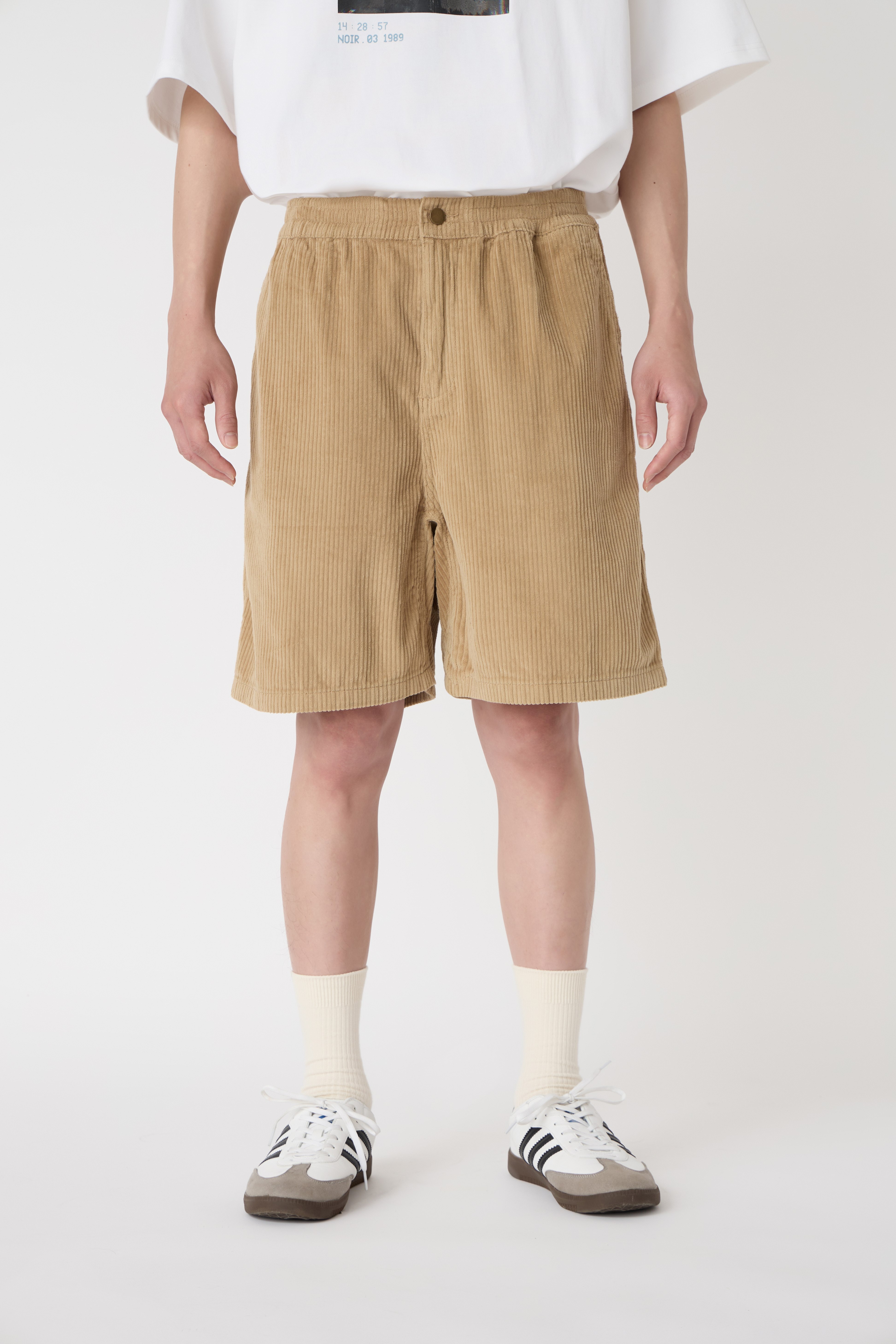 NOIR 復古燈心絨五分短褲
