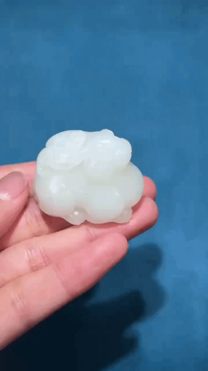 29215 和田玉前途無量