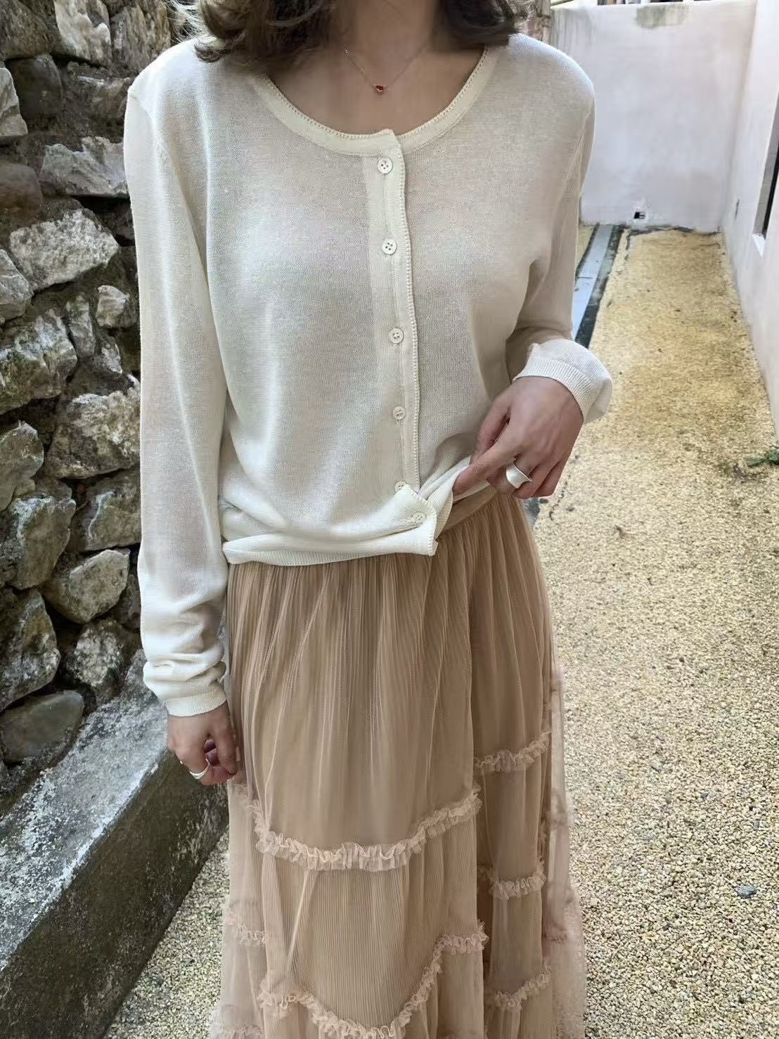 081 圓領薄針織開衫