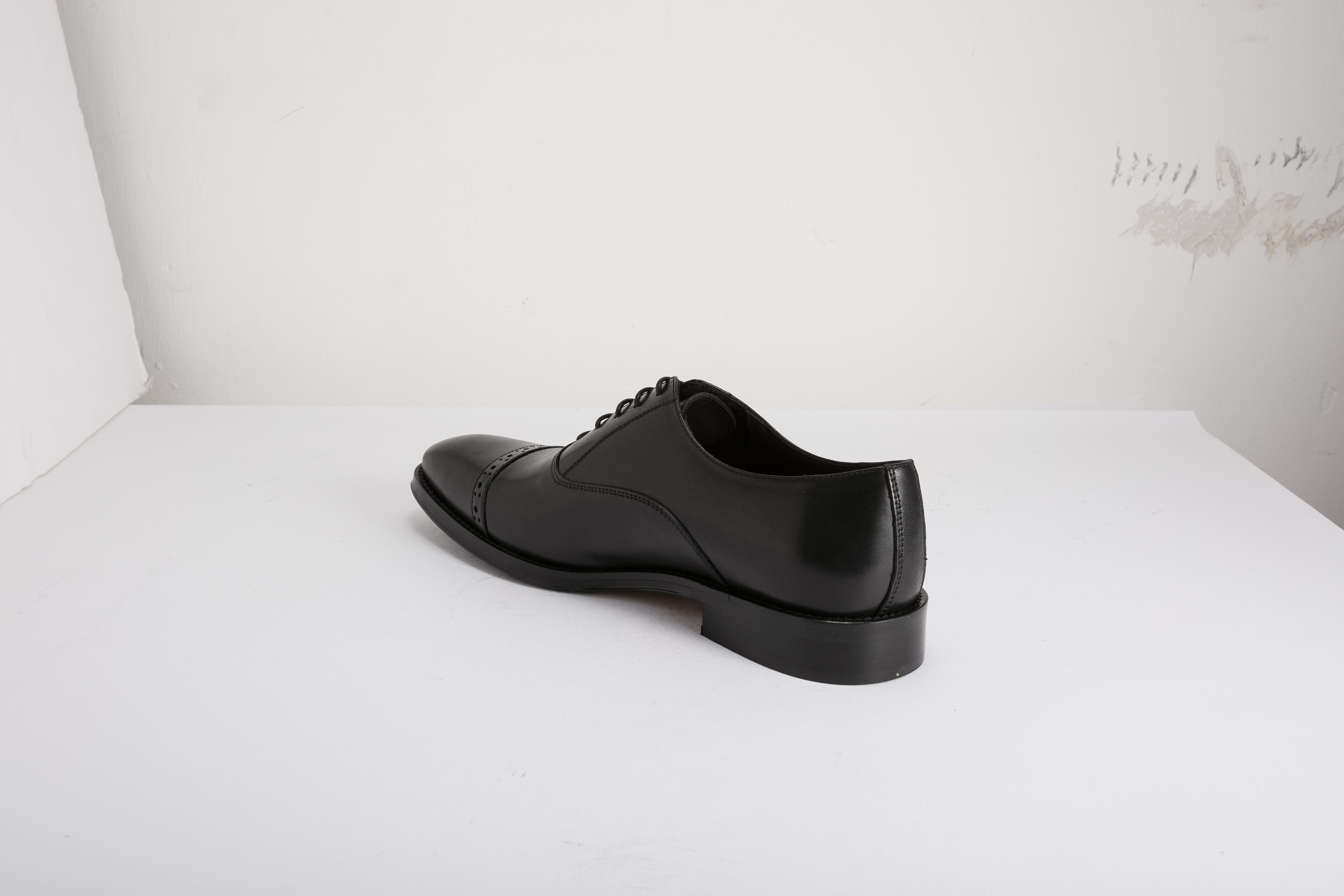 Di Franco - 男裝 橫飾片雕花牛津鞋 314-BK