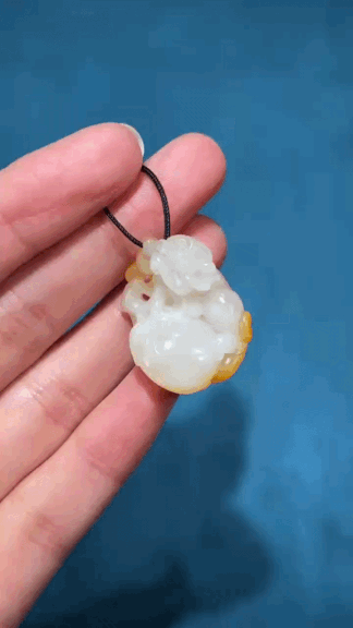 29219 和田玉籽料一夜封侯