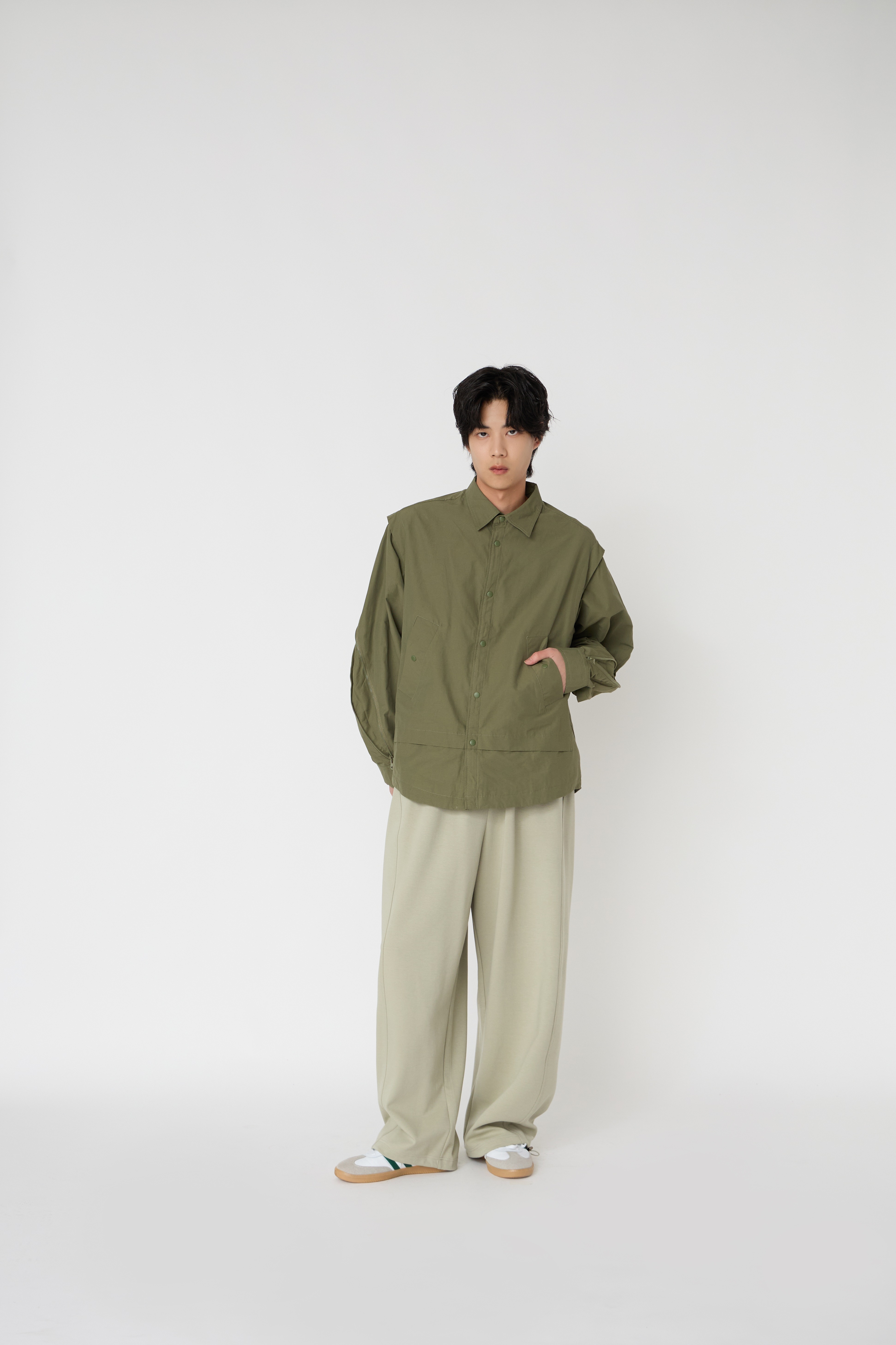 NOIR 闊型前線拉鍊夾克