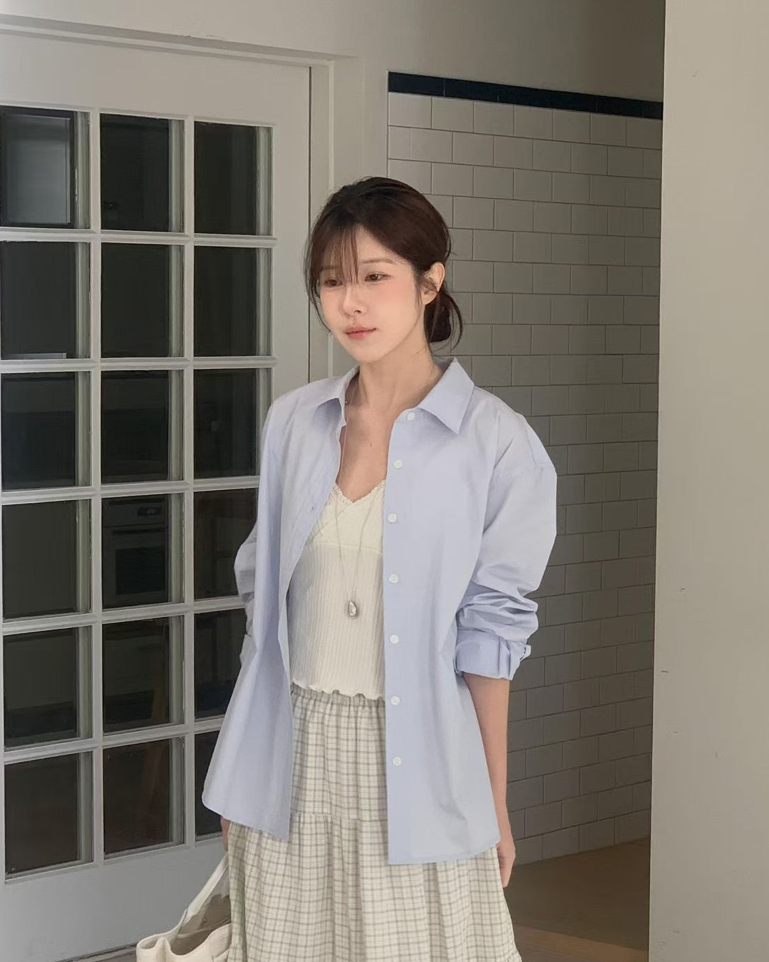 Grace 蕾絲拼接V領背心  [ 3色 / Free ]