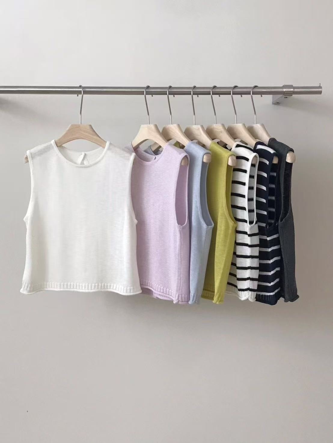 855 冰麻後背鈕扣寬肩背心