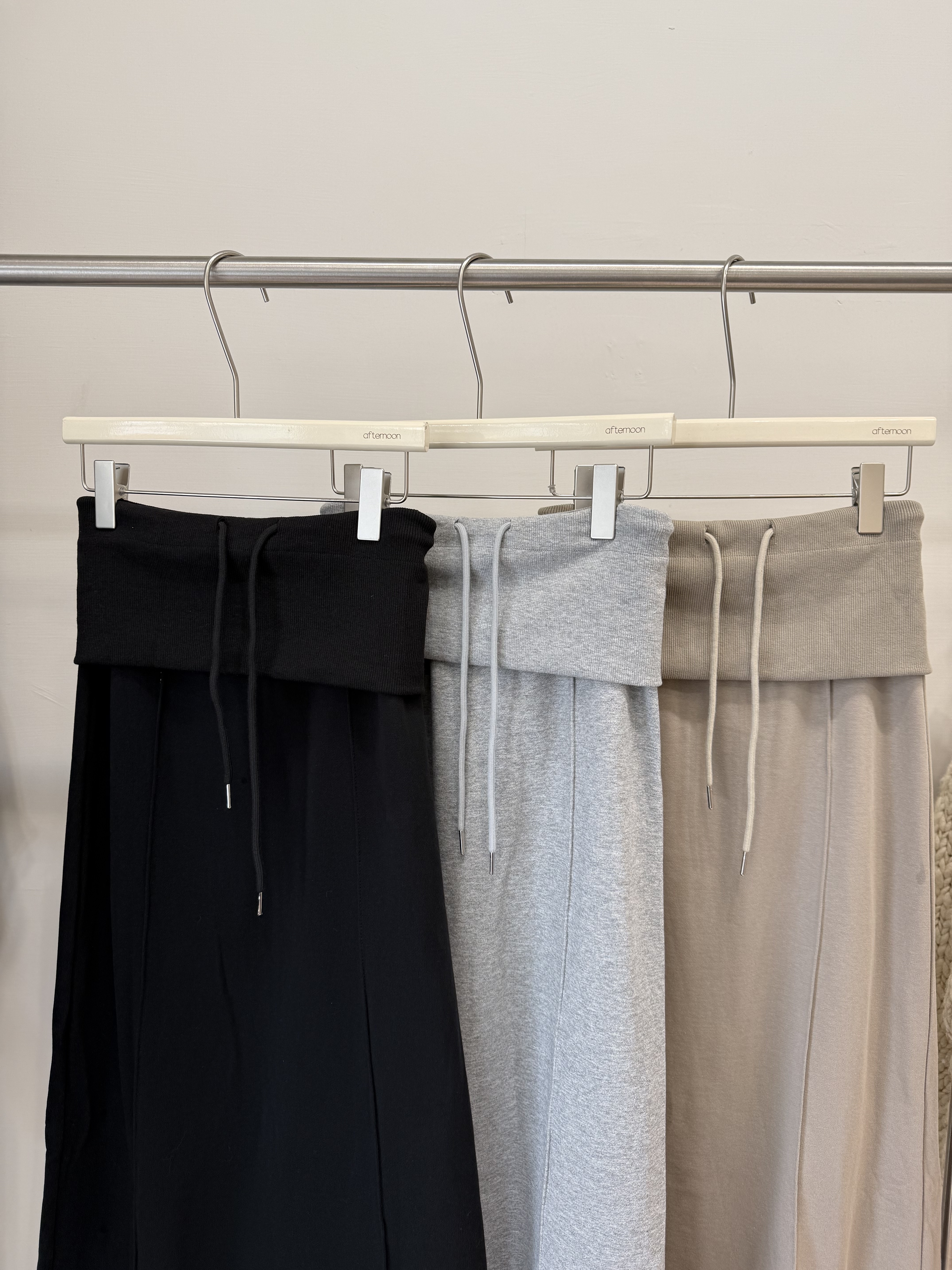 296 大反摺抽繩後開衩棉裙