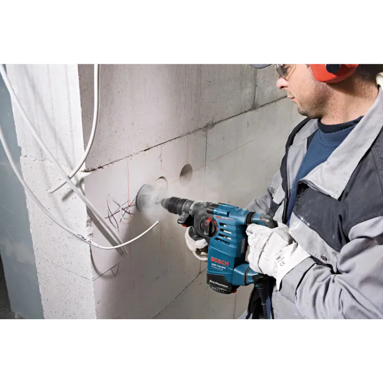 BOSCH 博世 四溝三用電鎚鑽 GBH 3-28 DRE 061123A0C0