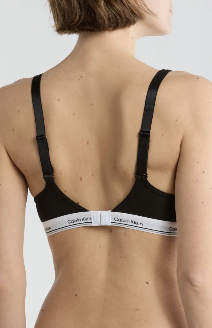 Calvin Klein 襯墊無鋼圈後扣式內衣Padded Wire Free Bralette