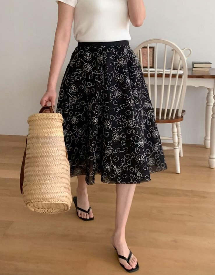 RS03 腰 26-32 HIP 50 長 27$529 (一口價)