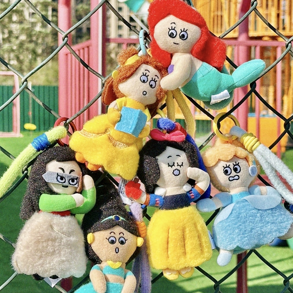 迪士尼 ON THE RUN 在逃公主 盲盒 抽象趣味 絨毛吊飾