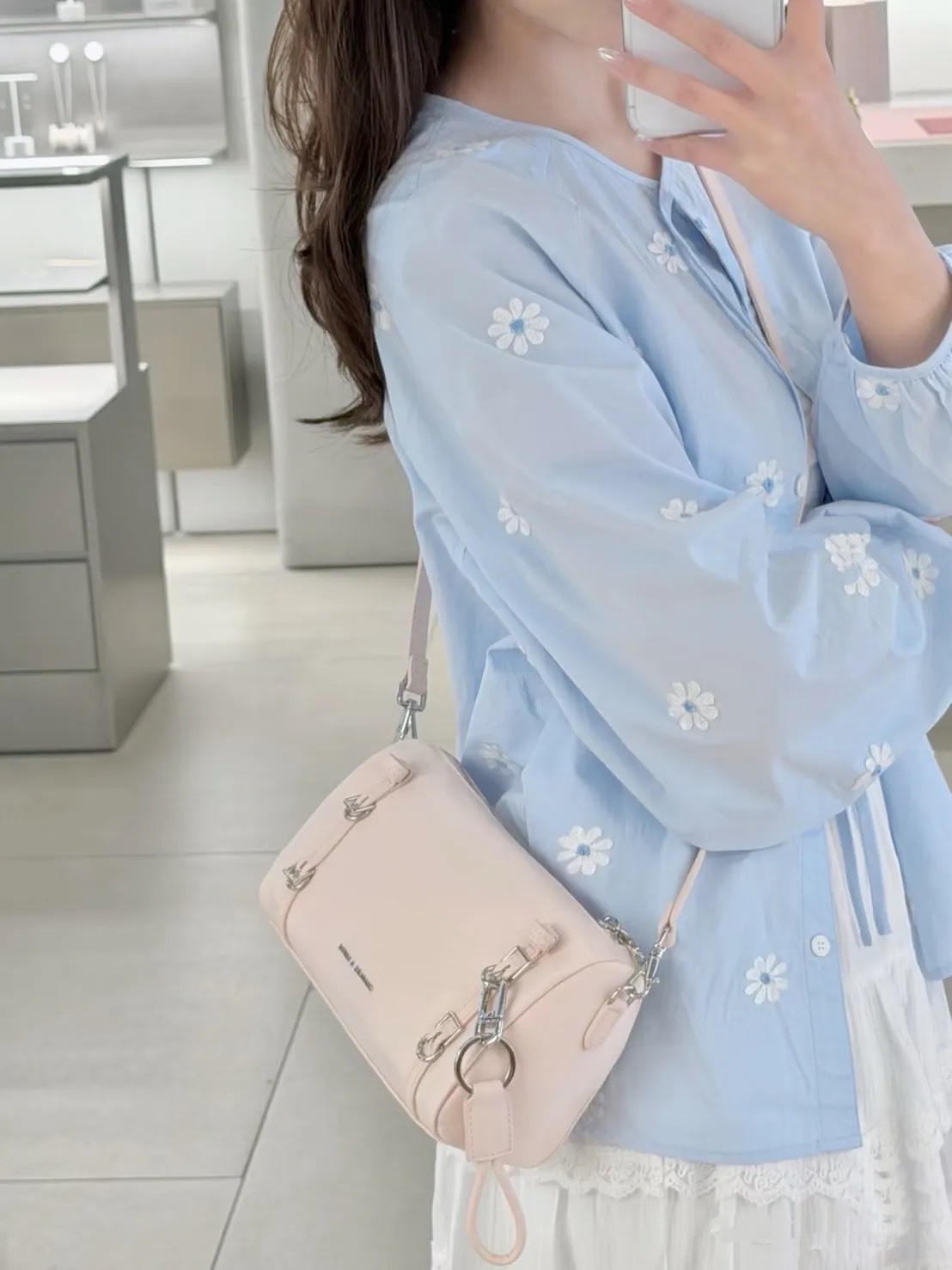 CHARLES & KEITH 小CK LEVY 尼龍 肩背包