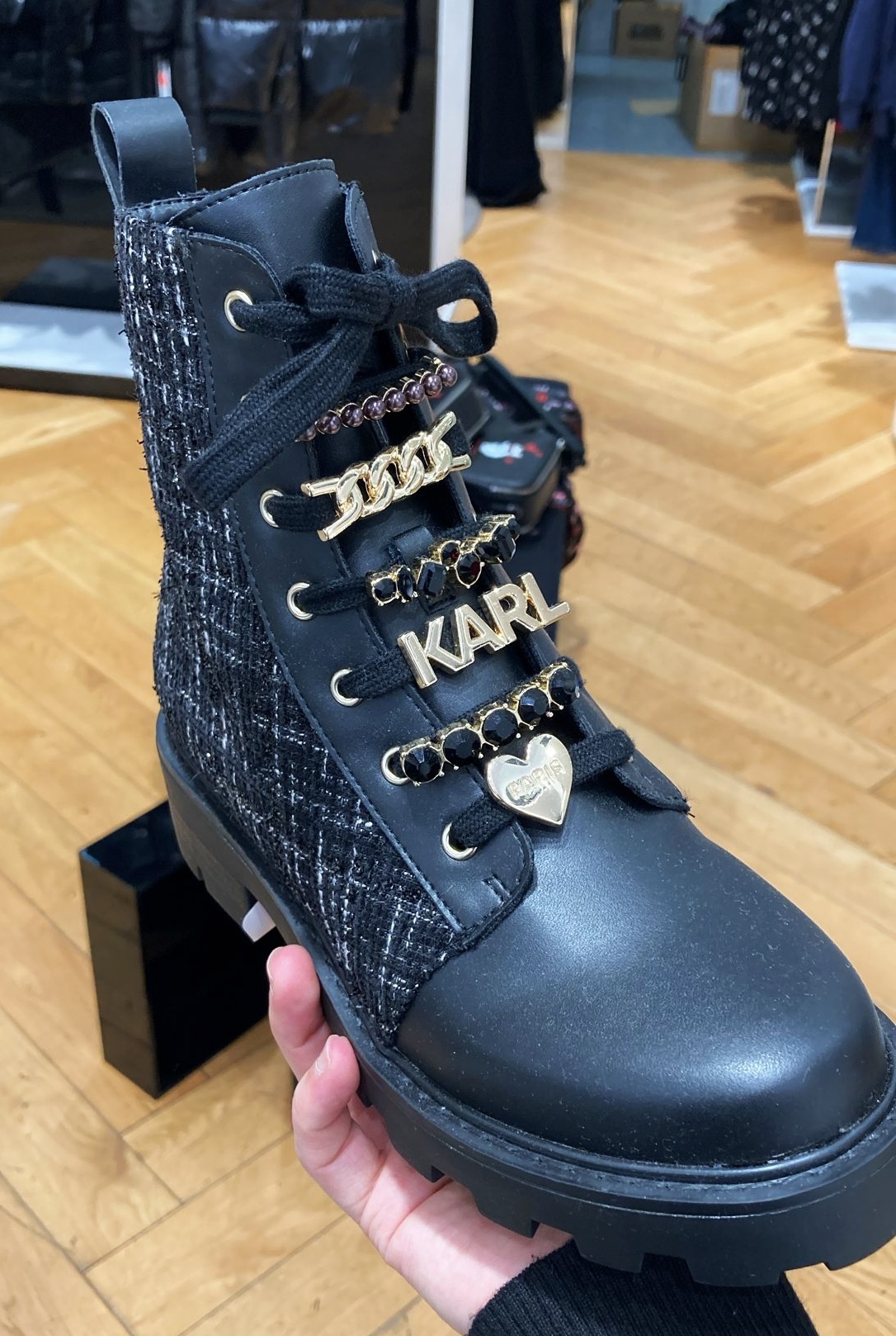 英國代購 (獨立訂單)-Karl Lagerfeld 18