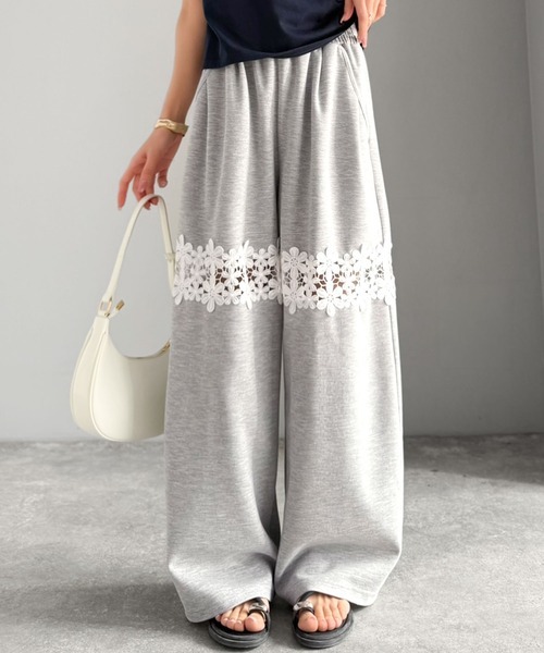 日本🇯🇵連線 Mily Bilet 更舒適!花卉蕾絲鏤空運動棉褲 蕾絲 花朵 花卉 寬褲 運動褲 棉褲 落地褲 長褲 闊腿褲 3色(任買兩件711免運)/預購