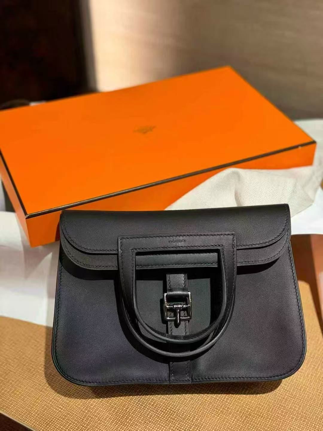 Halzan mini 89 noir ck swift K