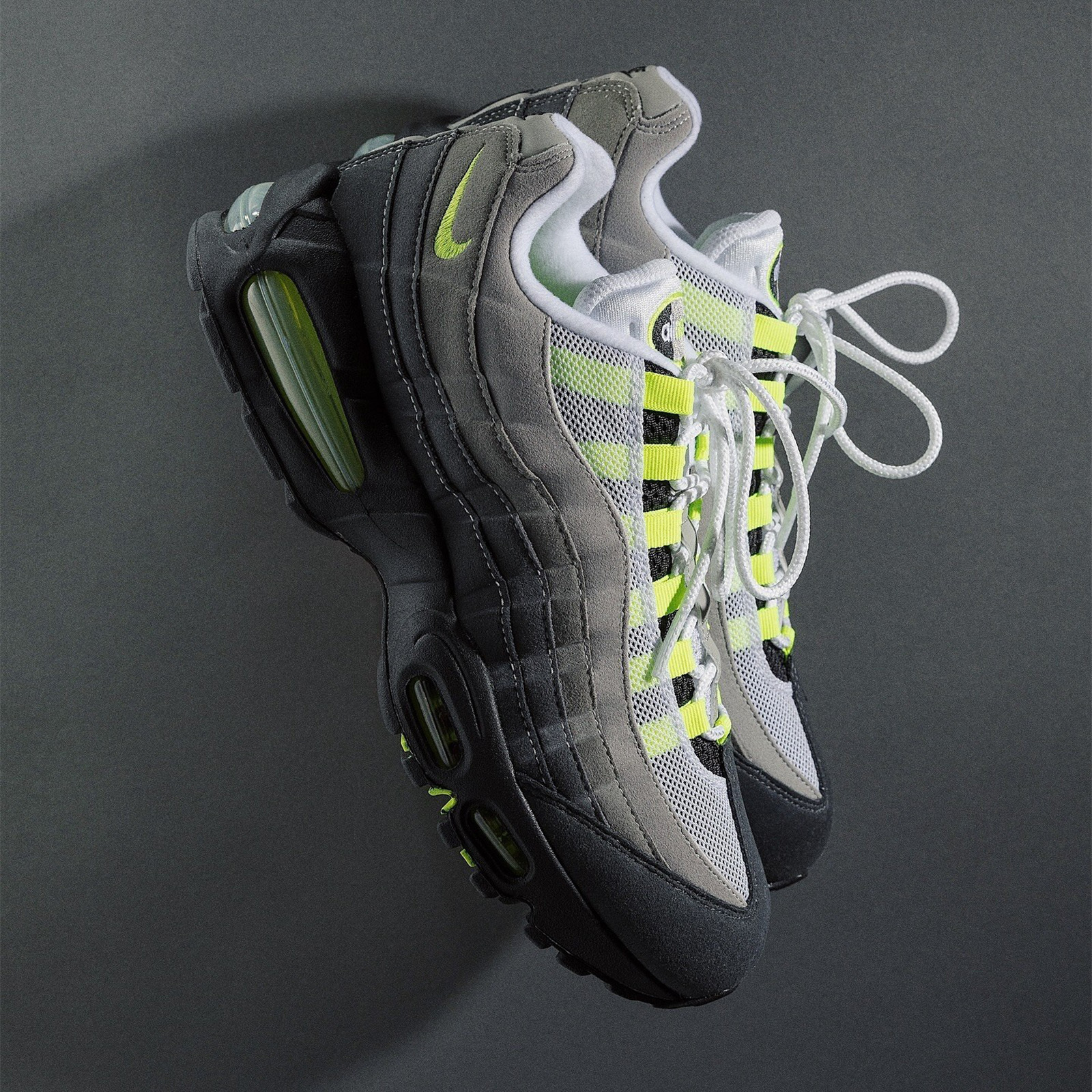 Nike Air Max 95 OG Big Bubble "Neon" 2026復刻 螢光綠 漸變灰黑 氣墊 復古運動鞋 HM4740-001 IO9926-001