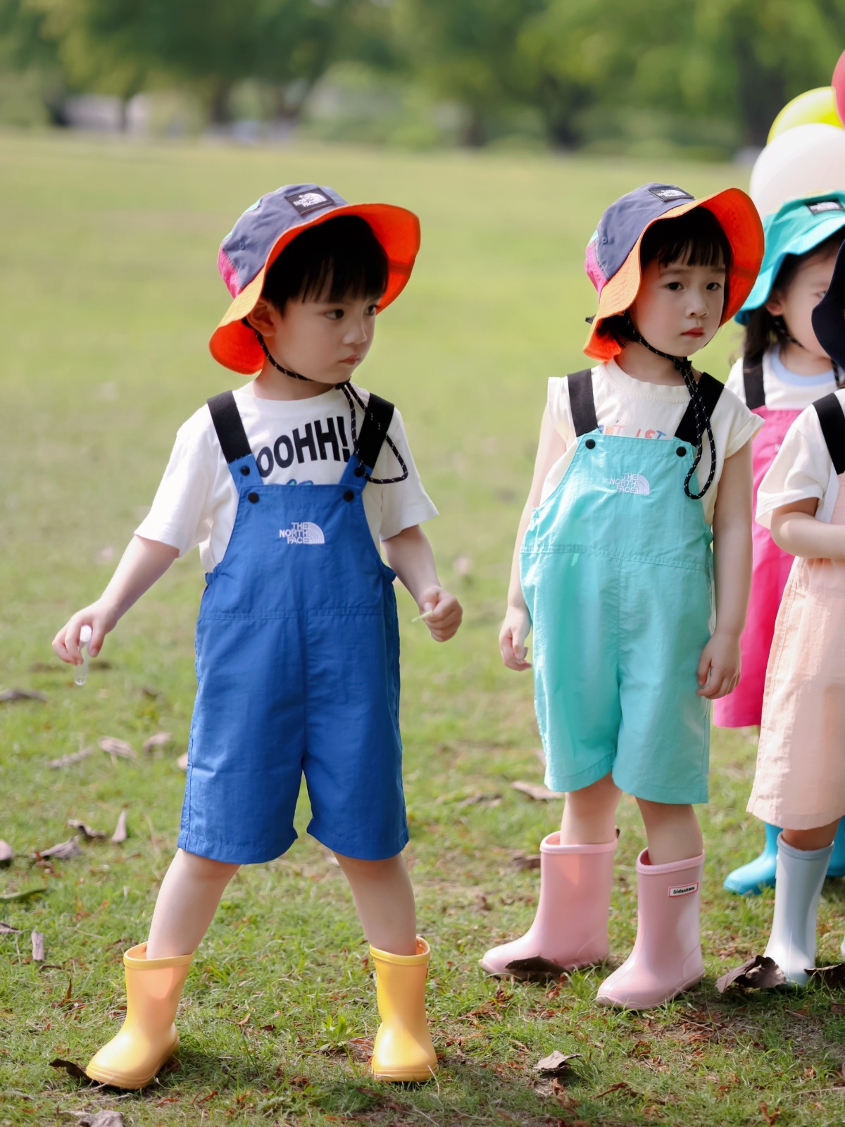 廠單 Tnf背帶短褲 復團