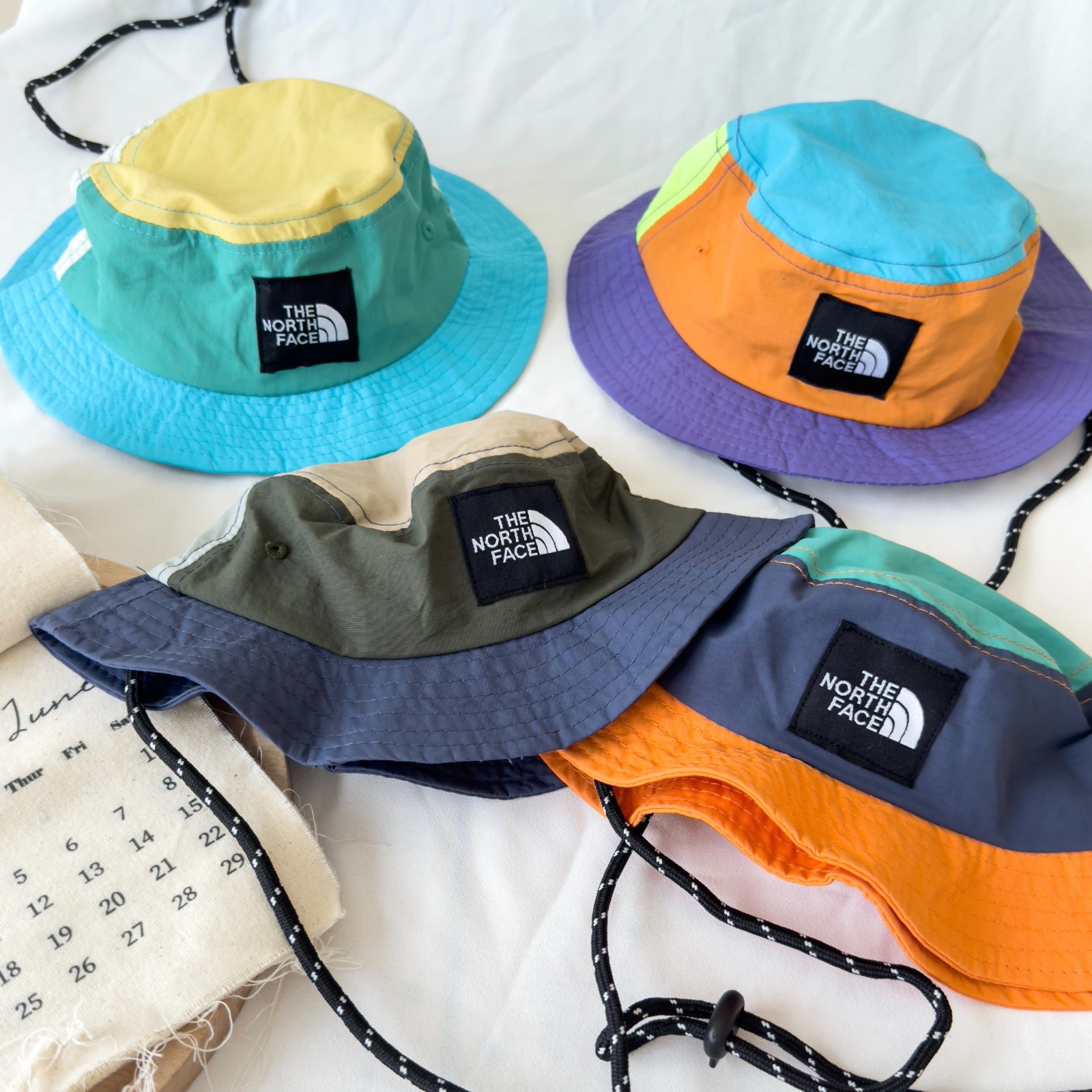 廠單 TNF拼色漁夫帽