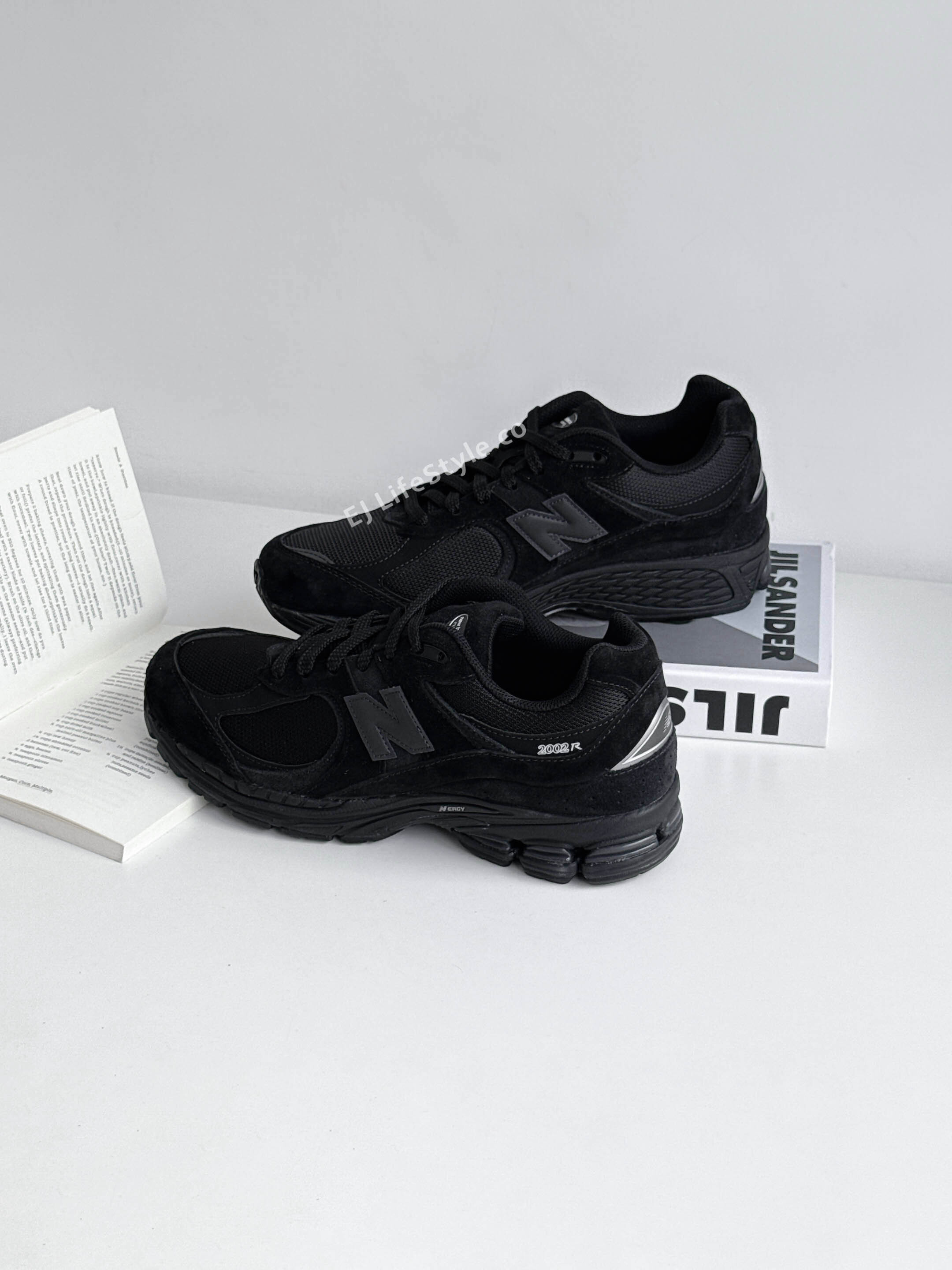 NEW BALANCE 2002R NB 全黑 黑色 黑灰 男女鞋 U200278J / 調貨