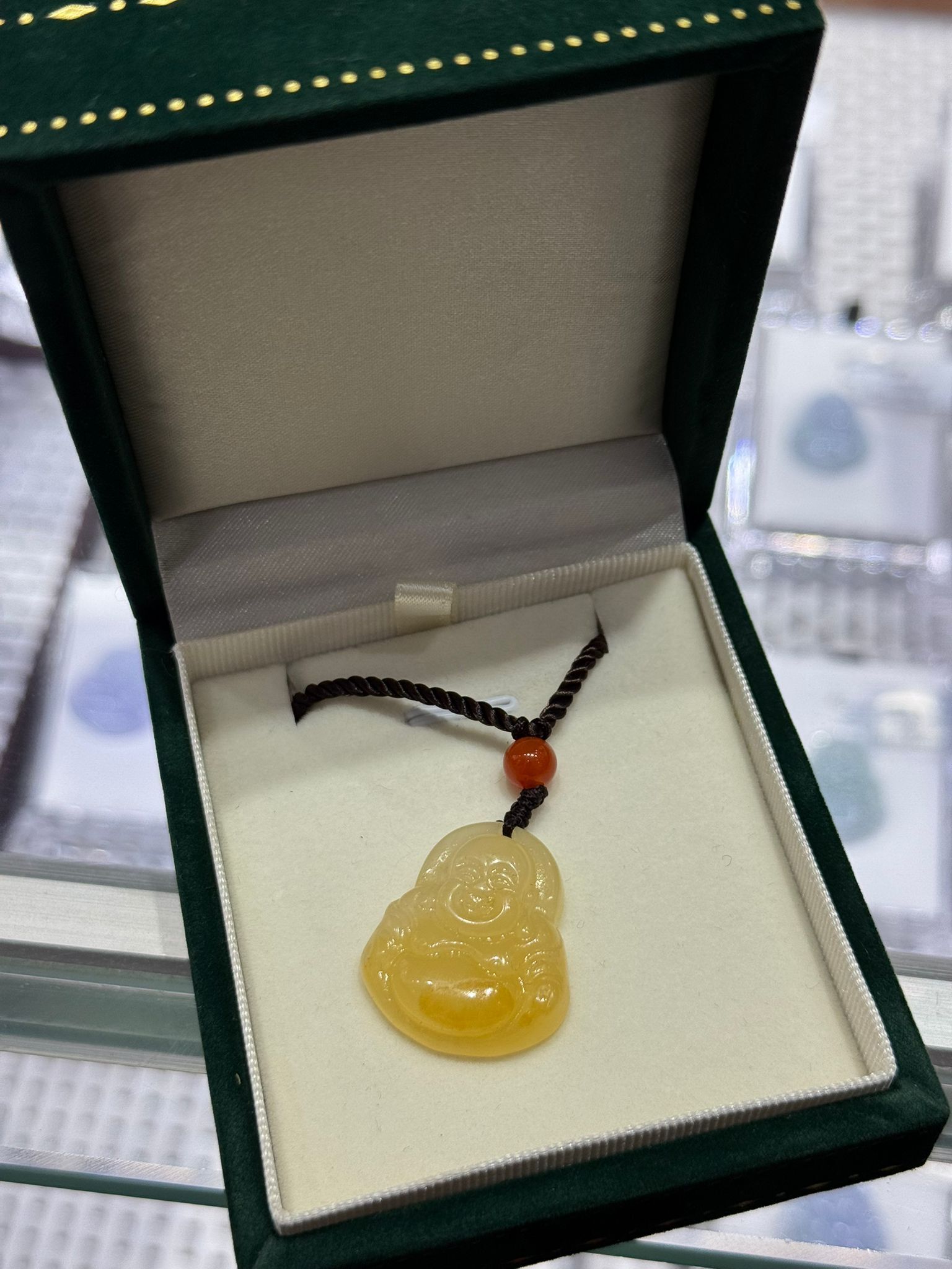 (6804) 黃龍玉佛公 高25MM 寬22MM 厚6MM